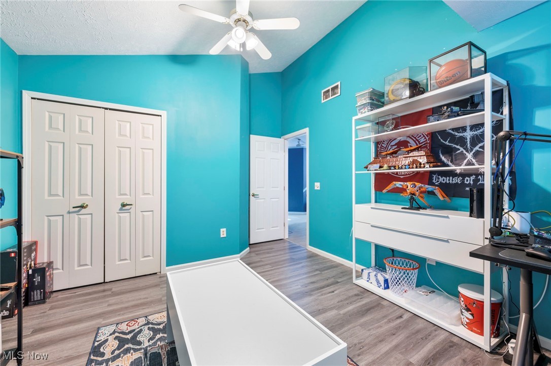 6818 Hidden Lake Trail