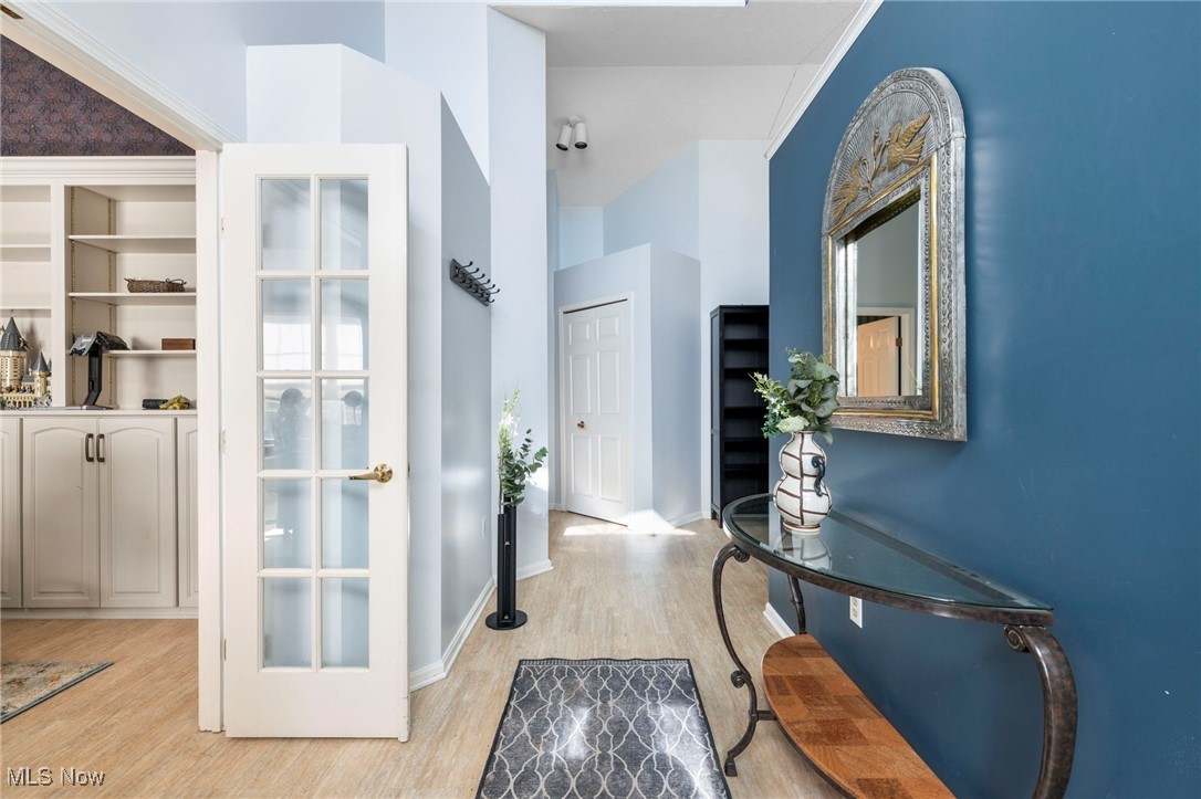 6818 Hidden Lake Trail