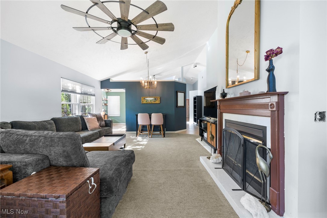 6818 Hidden Lake Trail