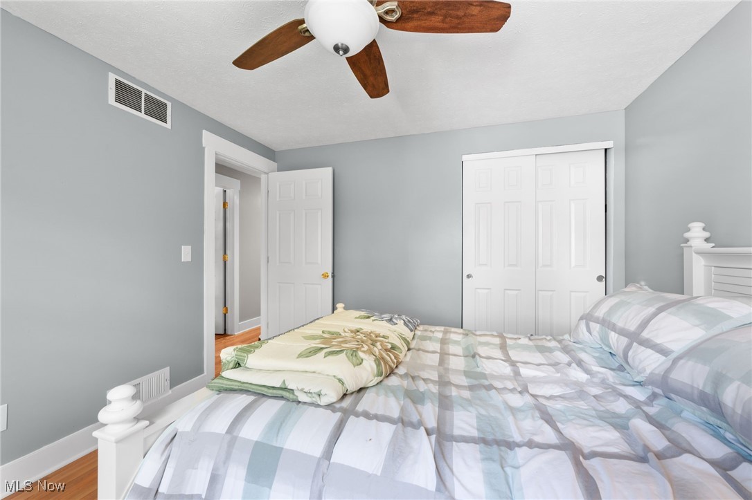 1280 Meadowview Lane