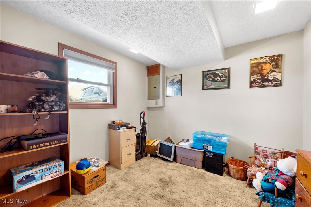 1280 Meadowview Lane