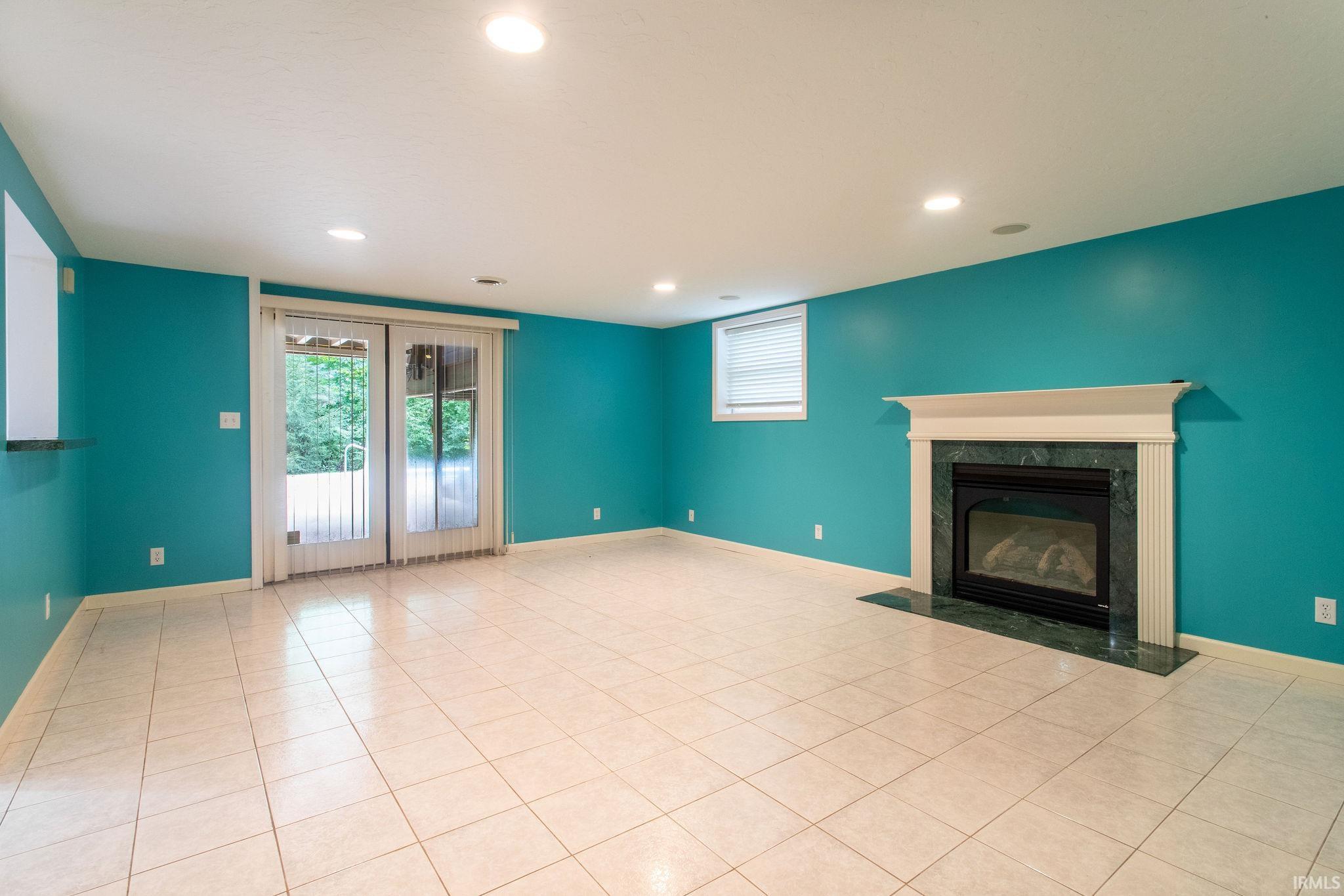 31 Shady Creek Court