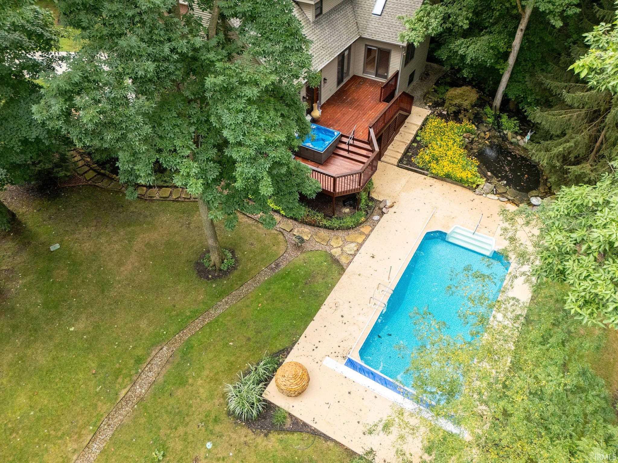 31 Shady Creek Court