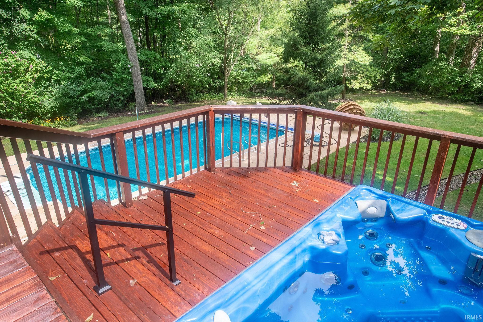 31 Shady Creek Court