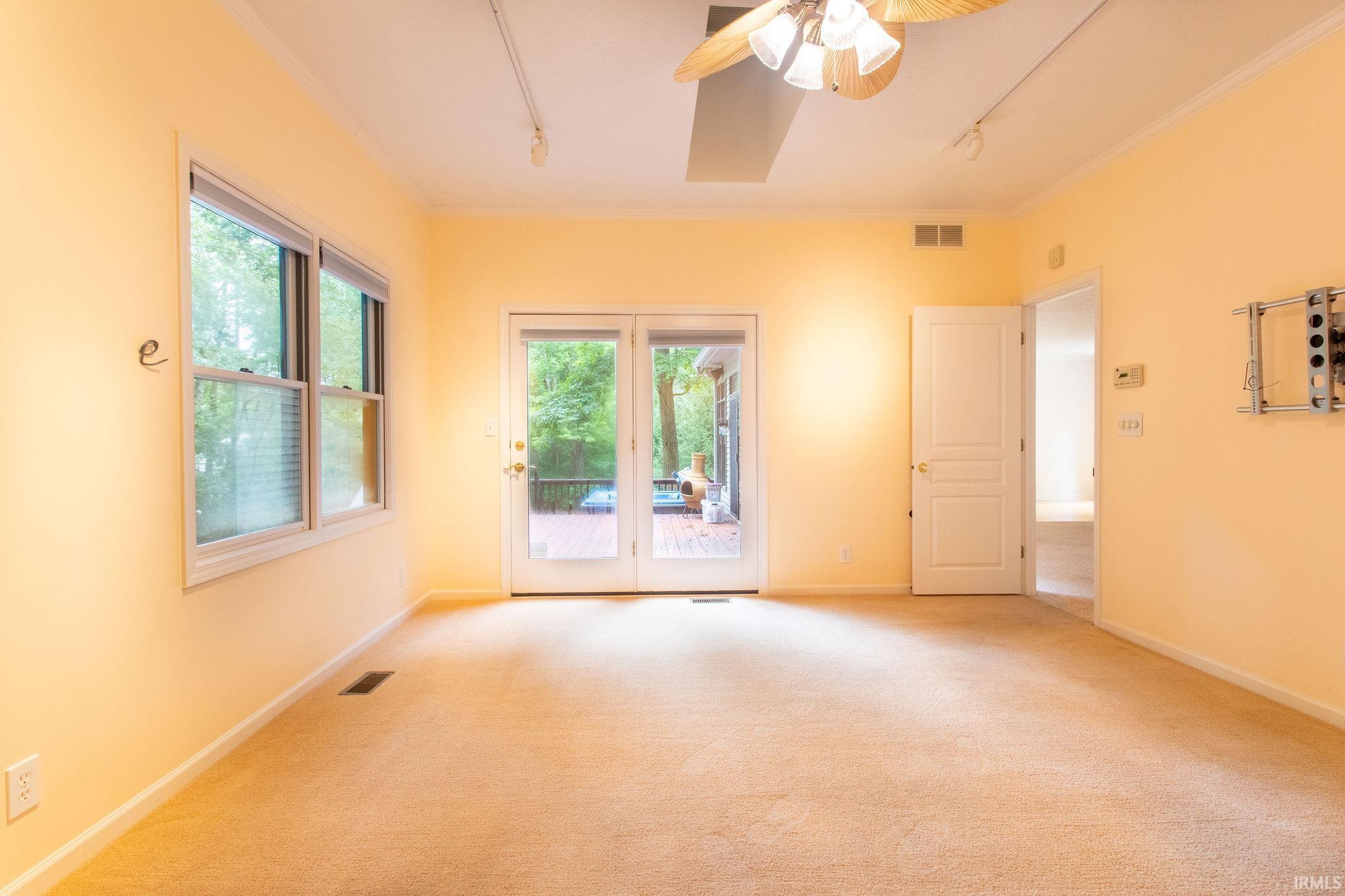 31 Shady Creek Court