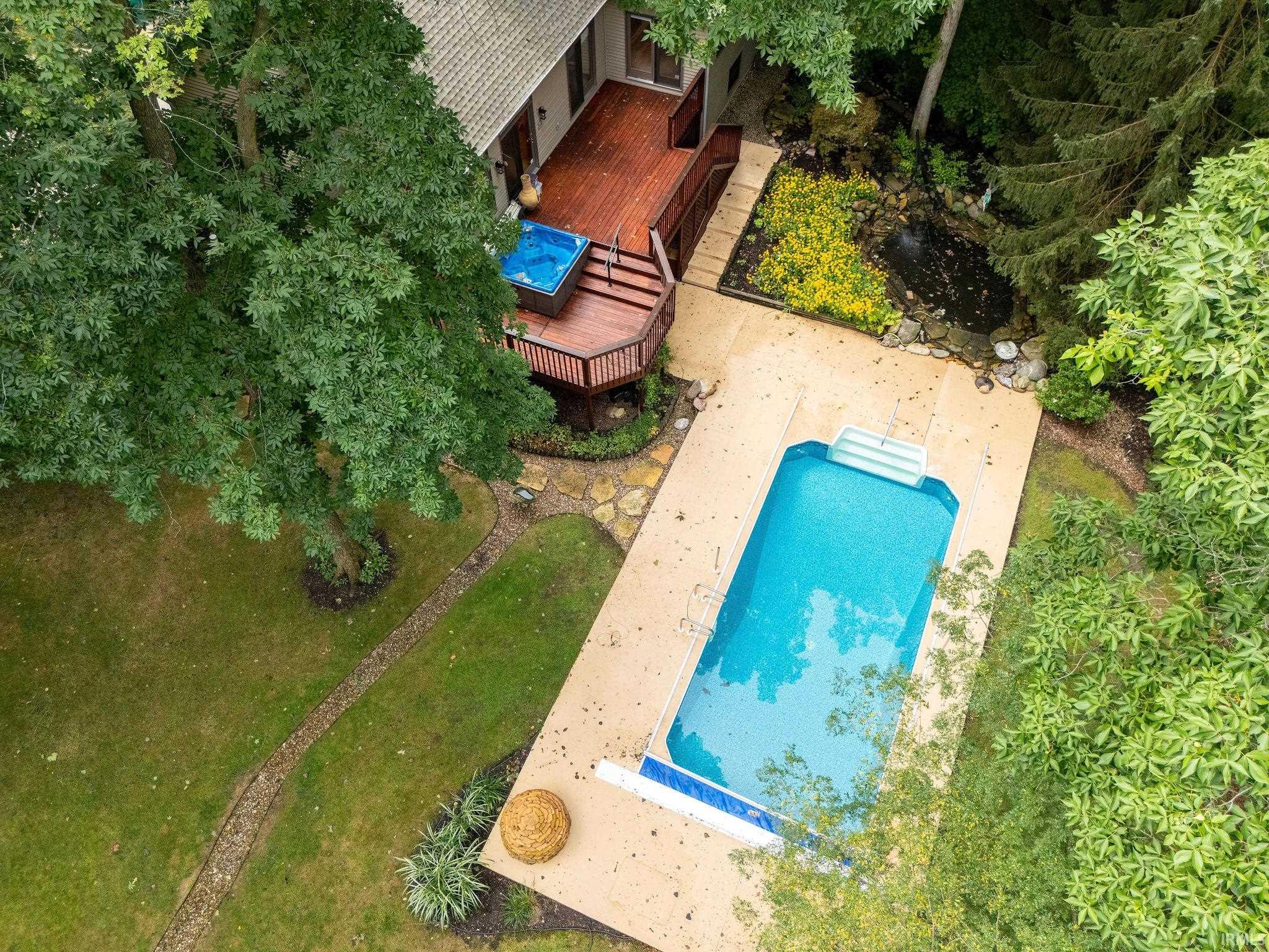 31 Shady Creek Court