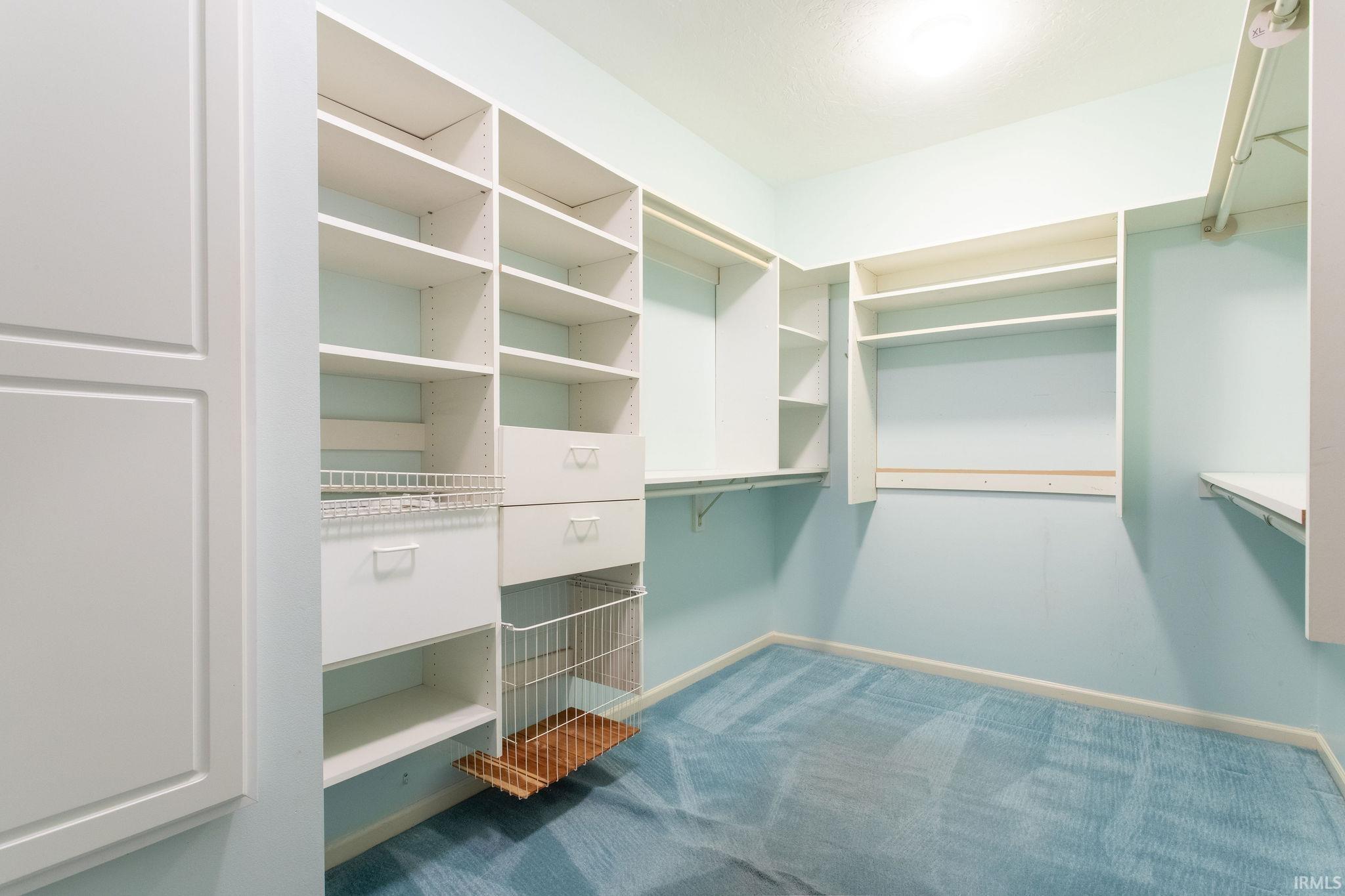 31 Shady Creek Court
