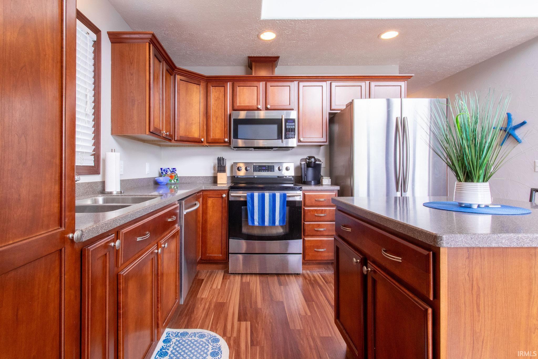 5823 E Sheridan Road
