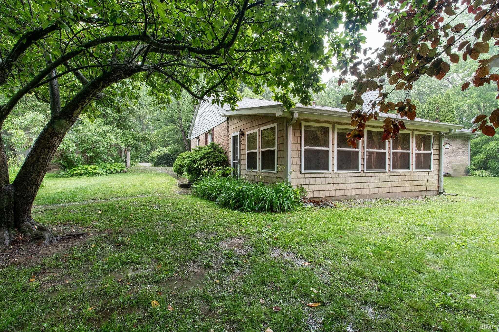 8825 Stockwell Road