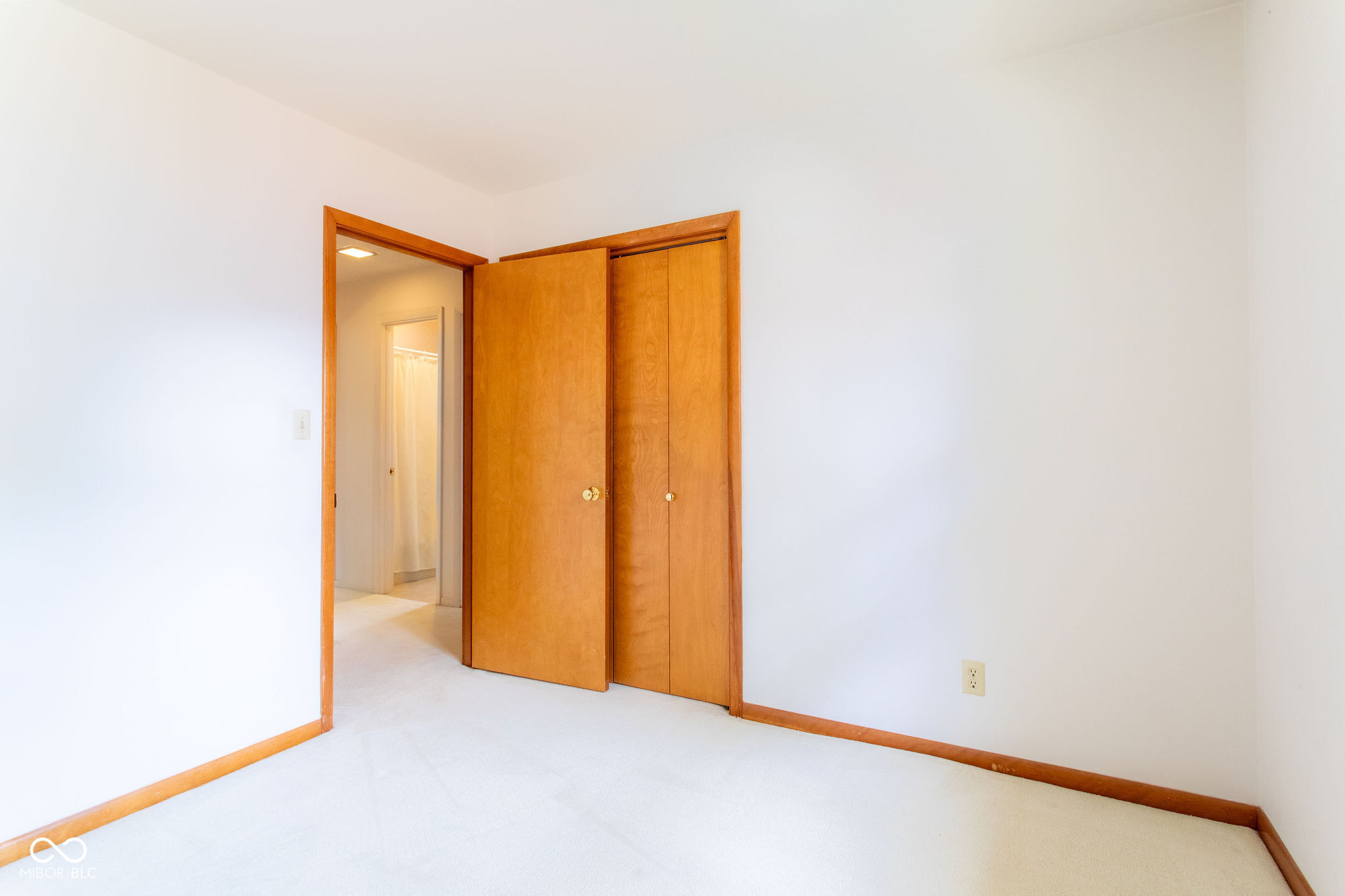 1003 Potomac Avenue
