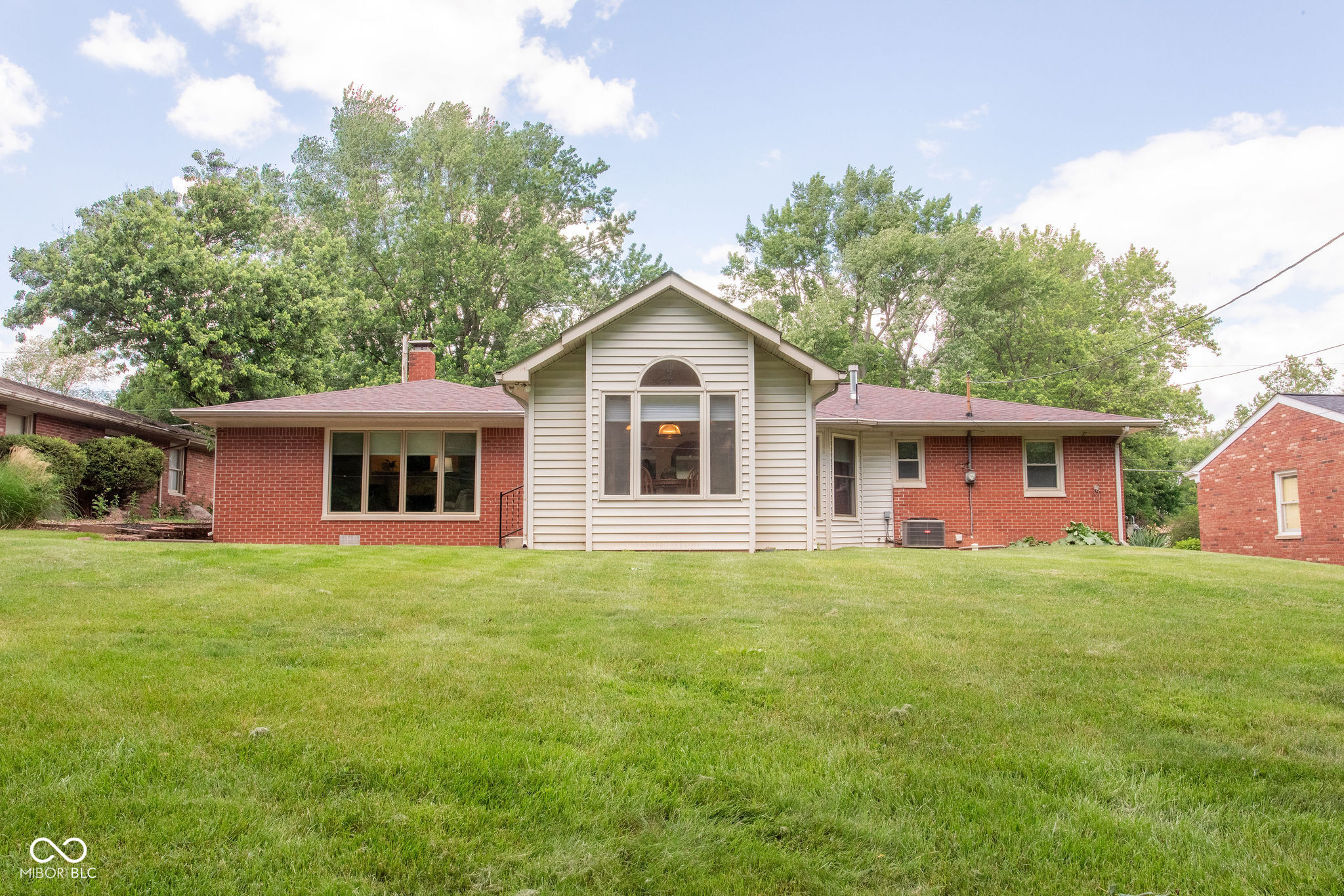 1003 Potomac Avenue