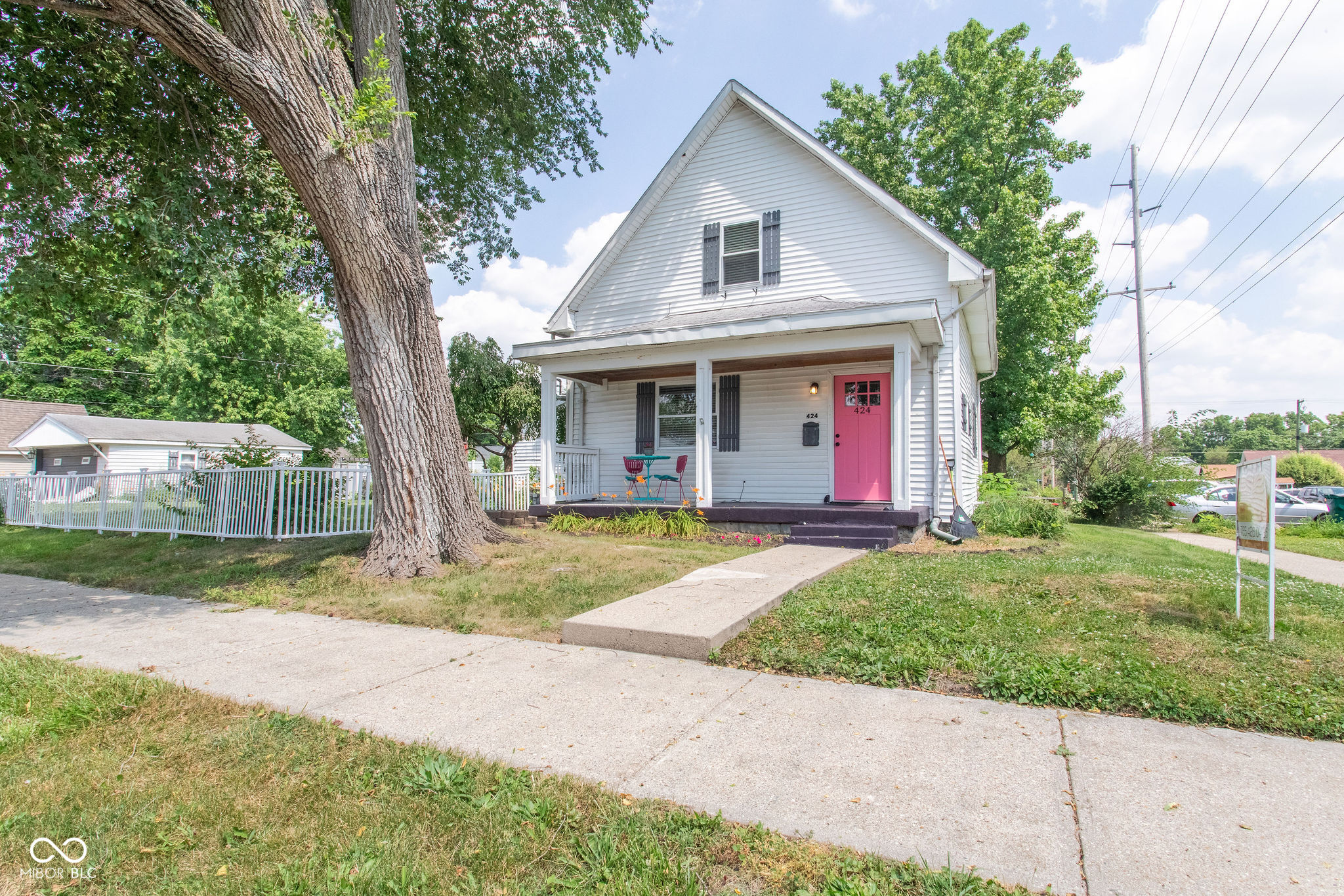 424 E Walnut Street