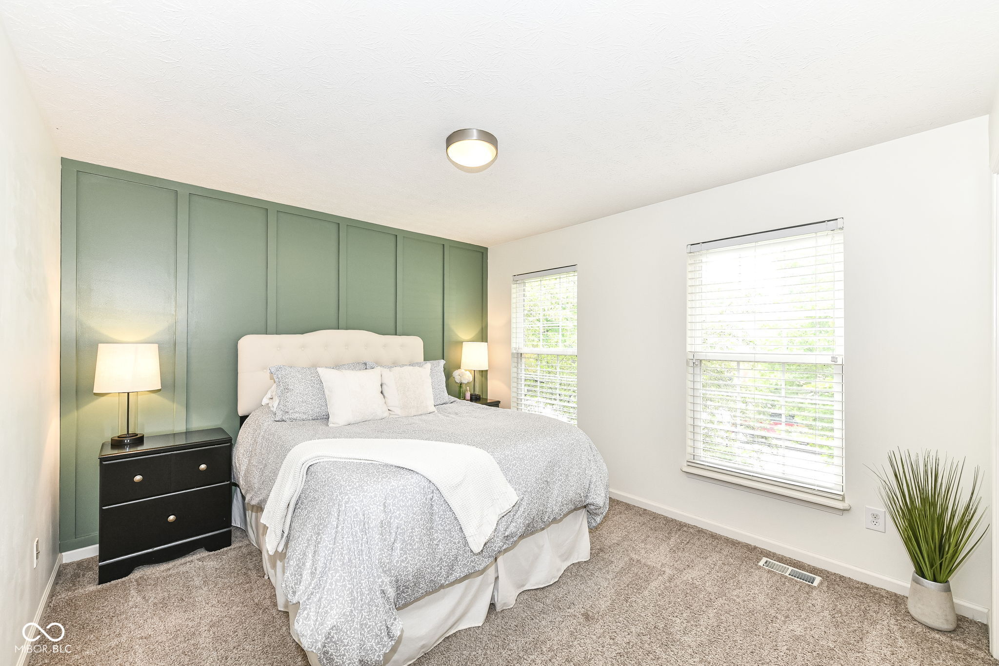 6162 Salisbury Lane