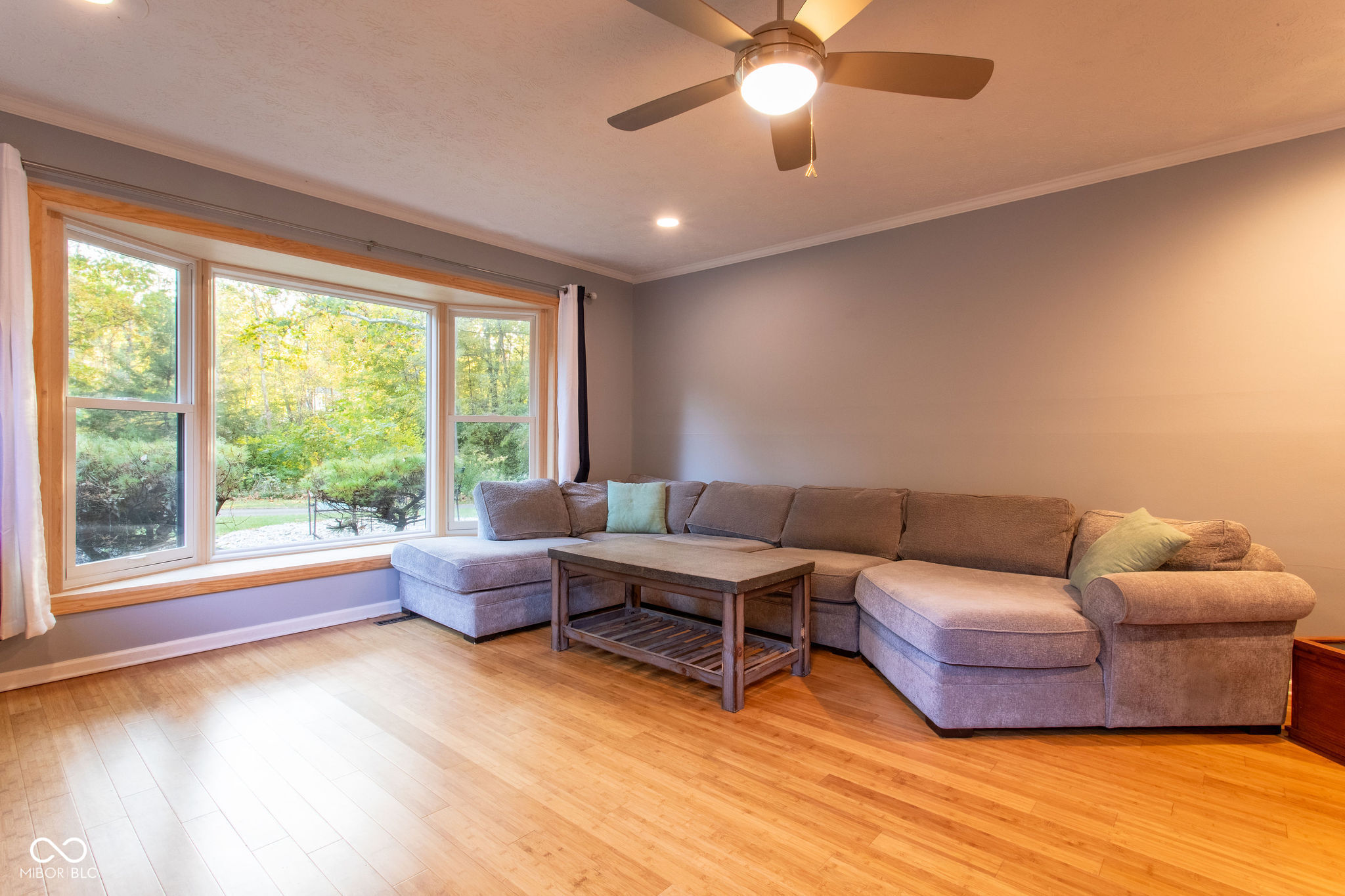2112 Edgewood Drive