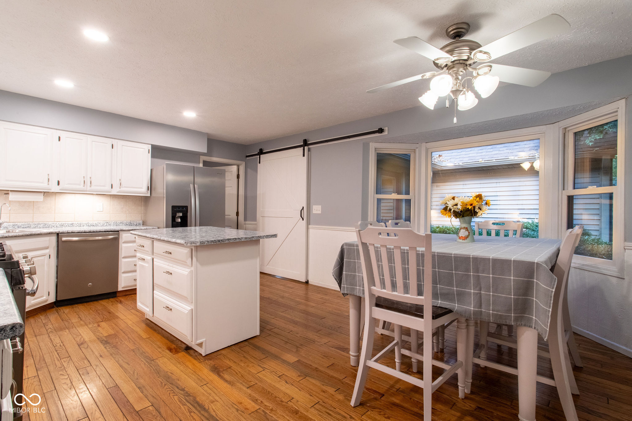 2112 Edgewood Drive