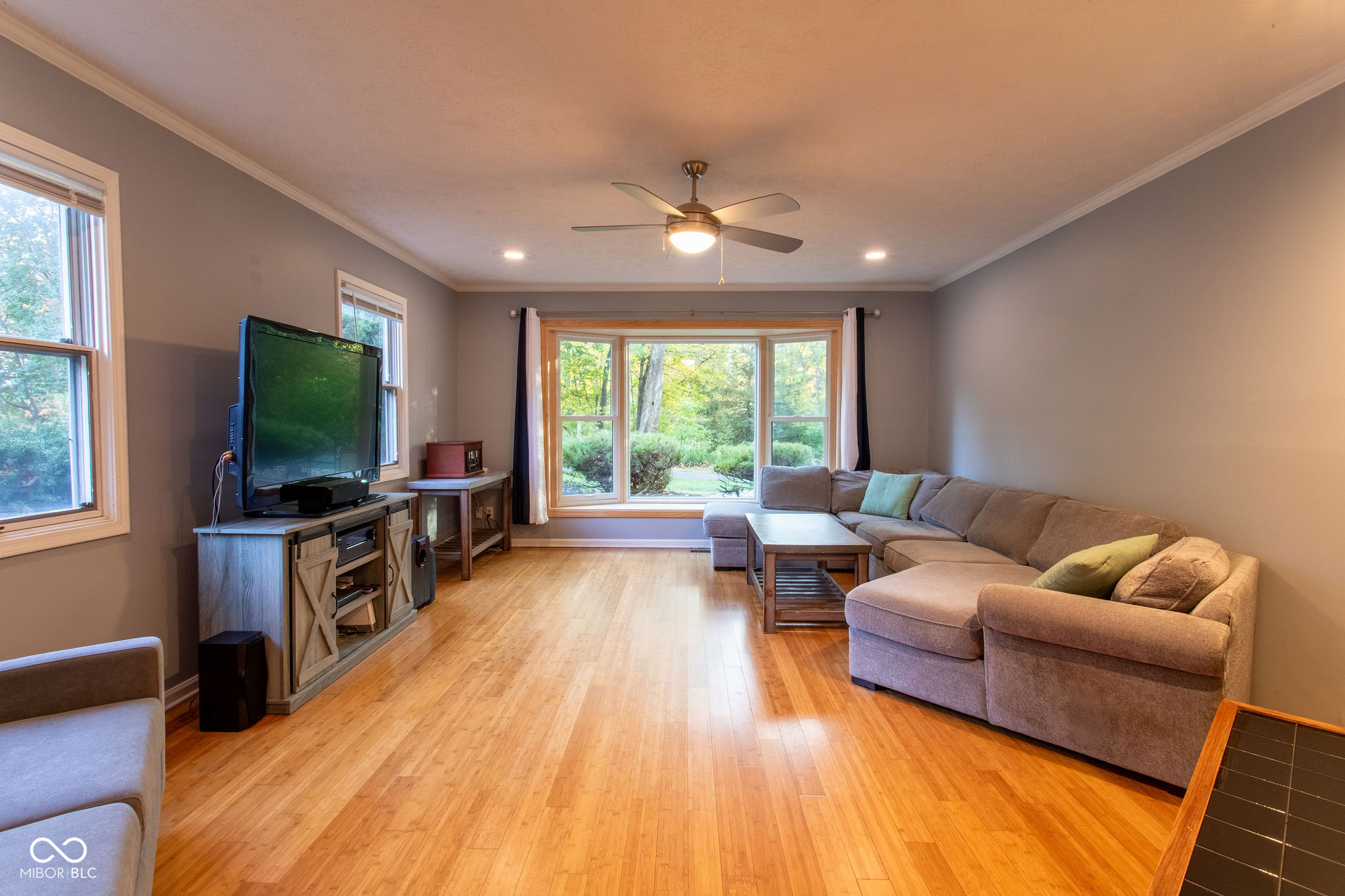 2112 Edgewood Drive