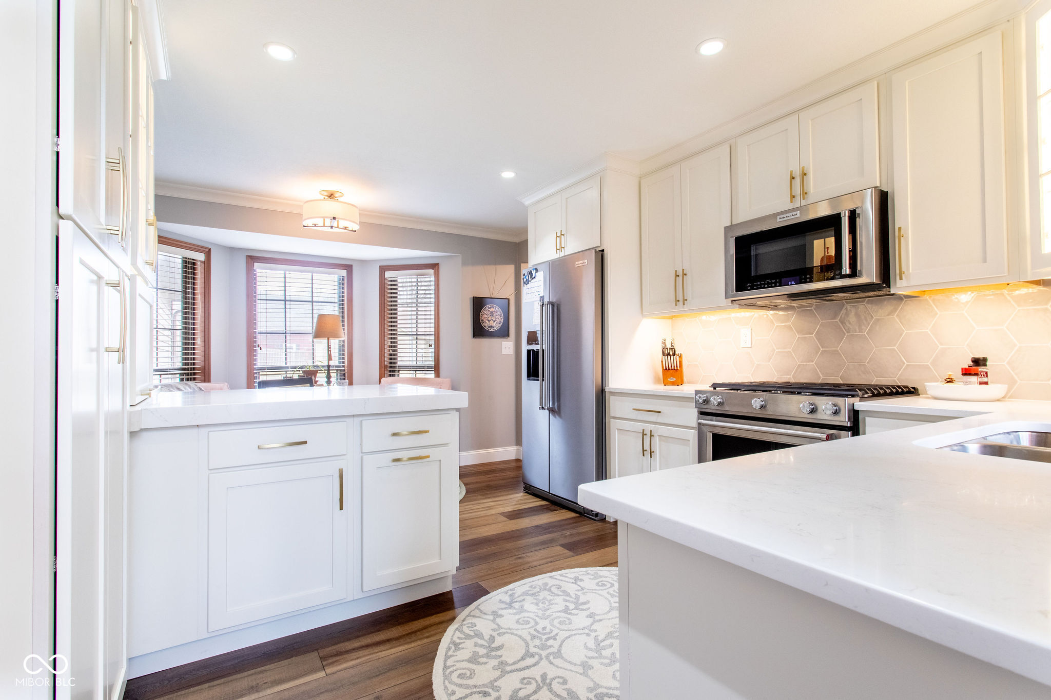3533 Creek Ridge