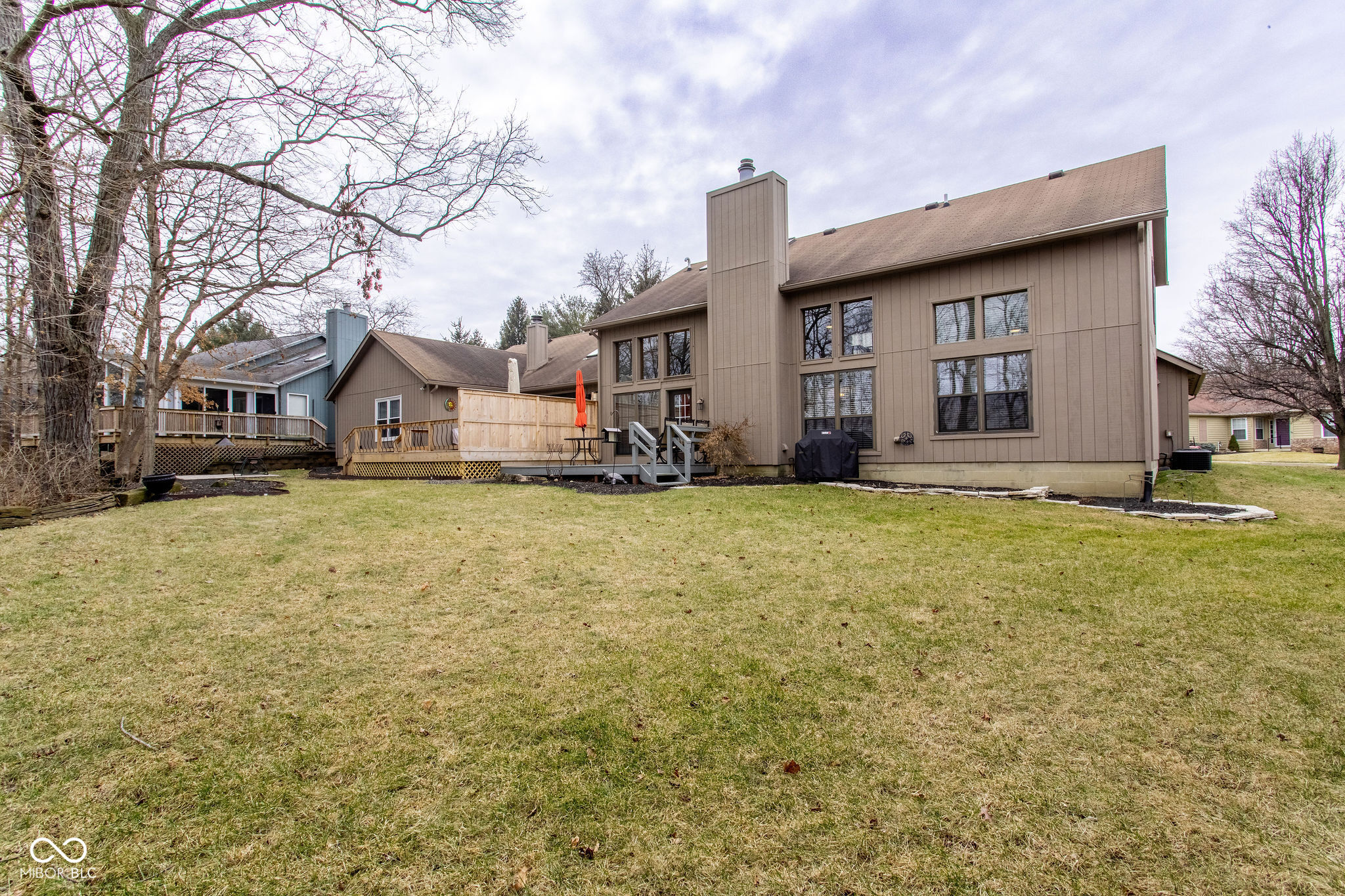 3533 Creek Ridge