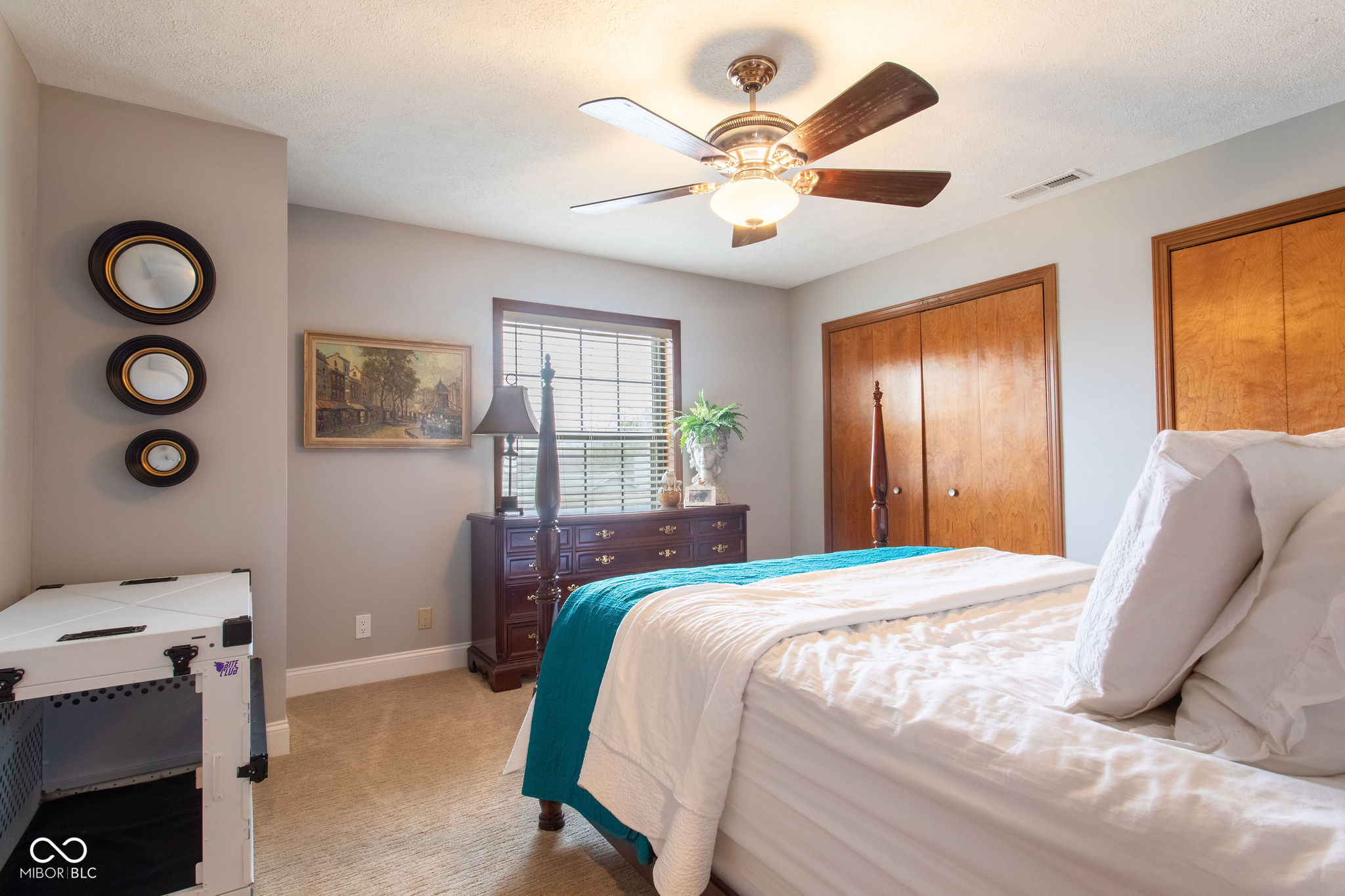 3533 Creek Ridge
