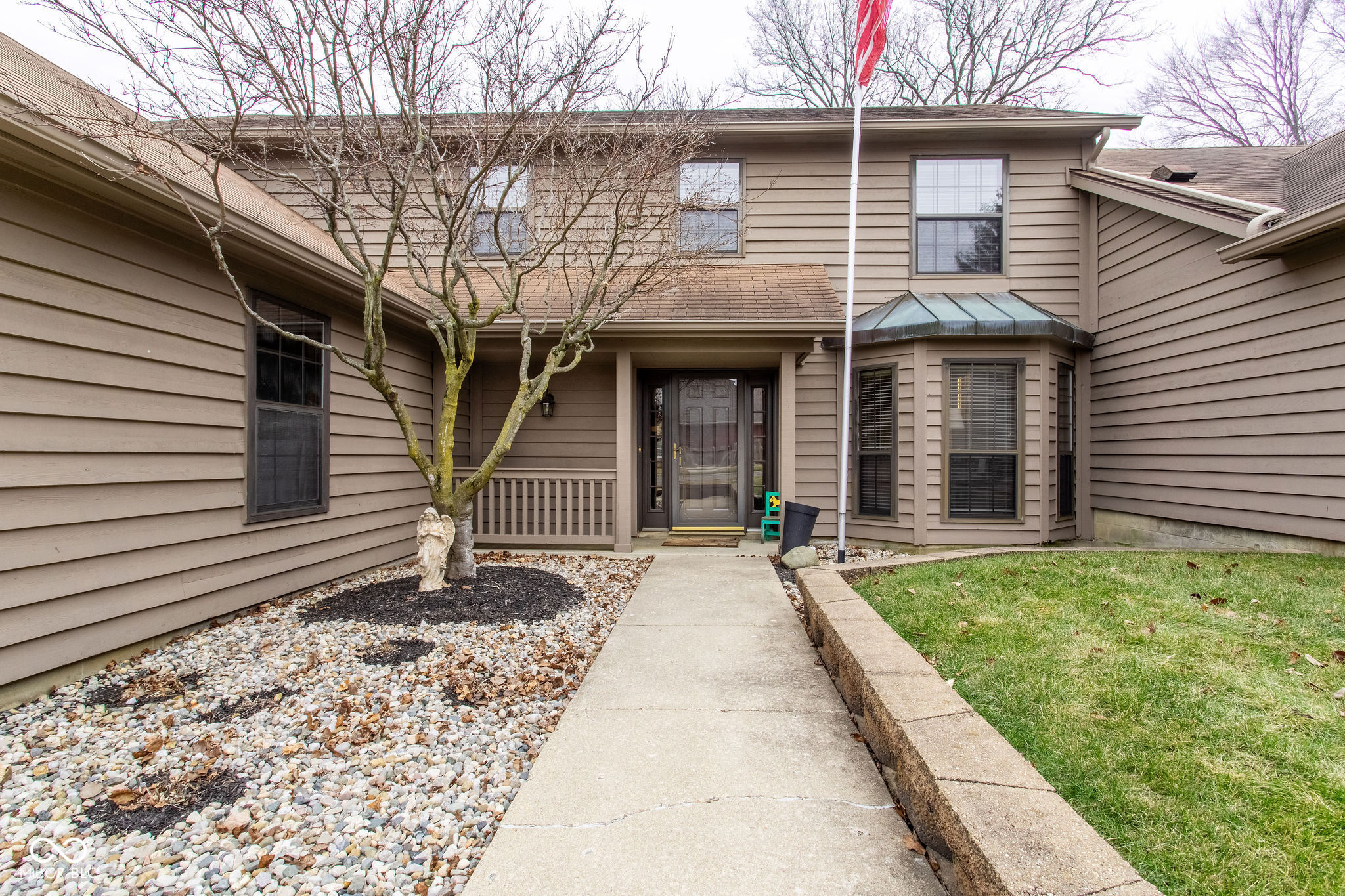 3533 Creek Ridge