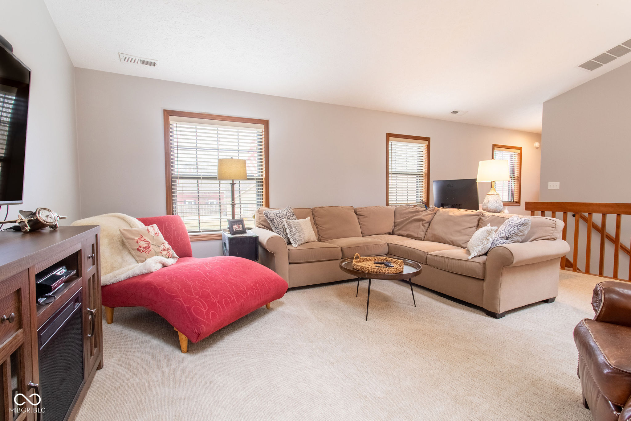 3533 Creek Ridge