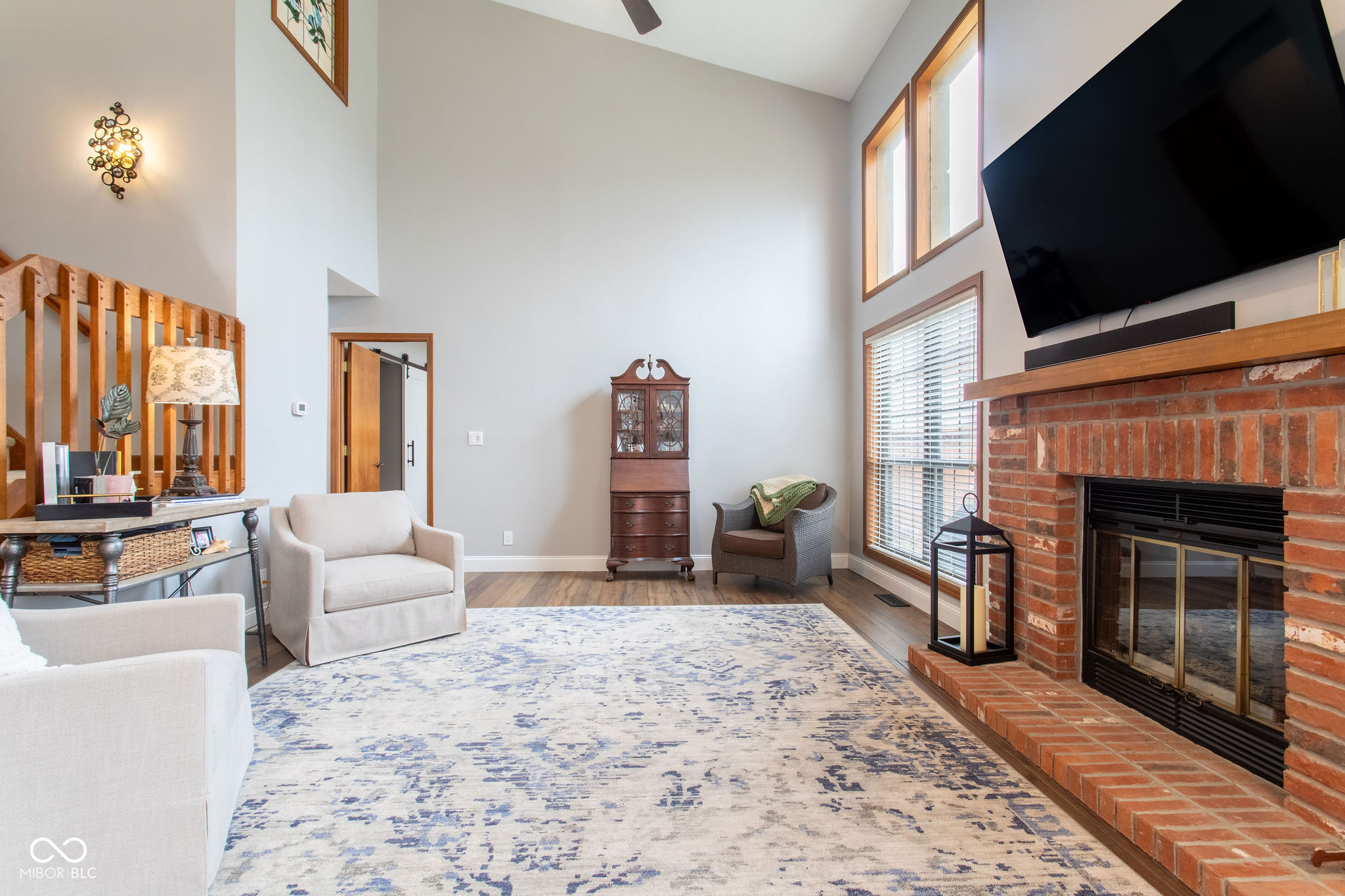 3533 Creek Ridge