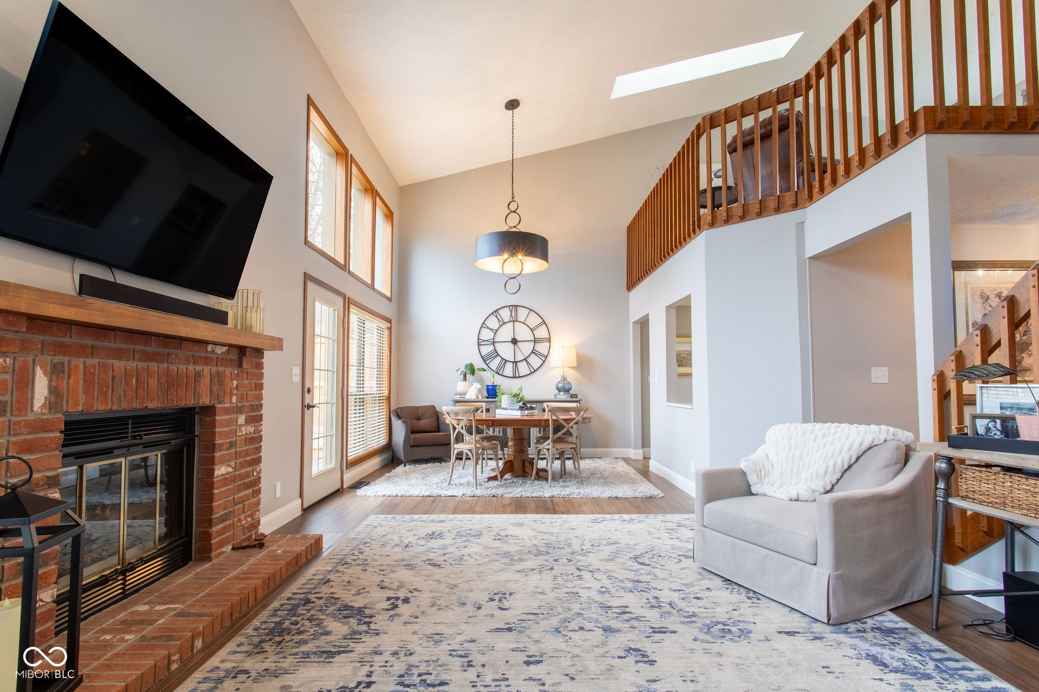 3533 Creek Ridge