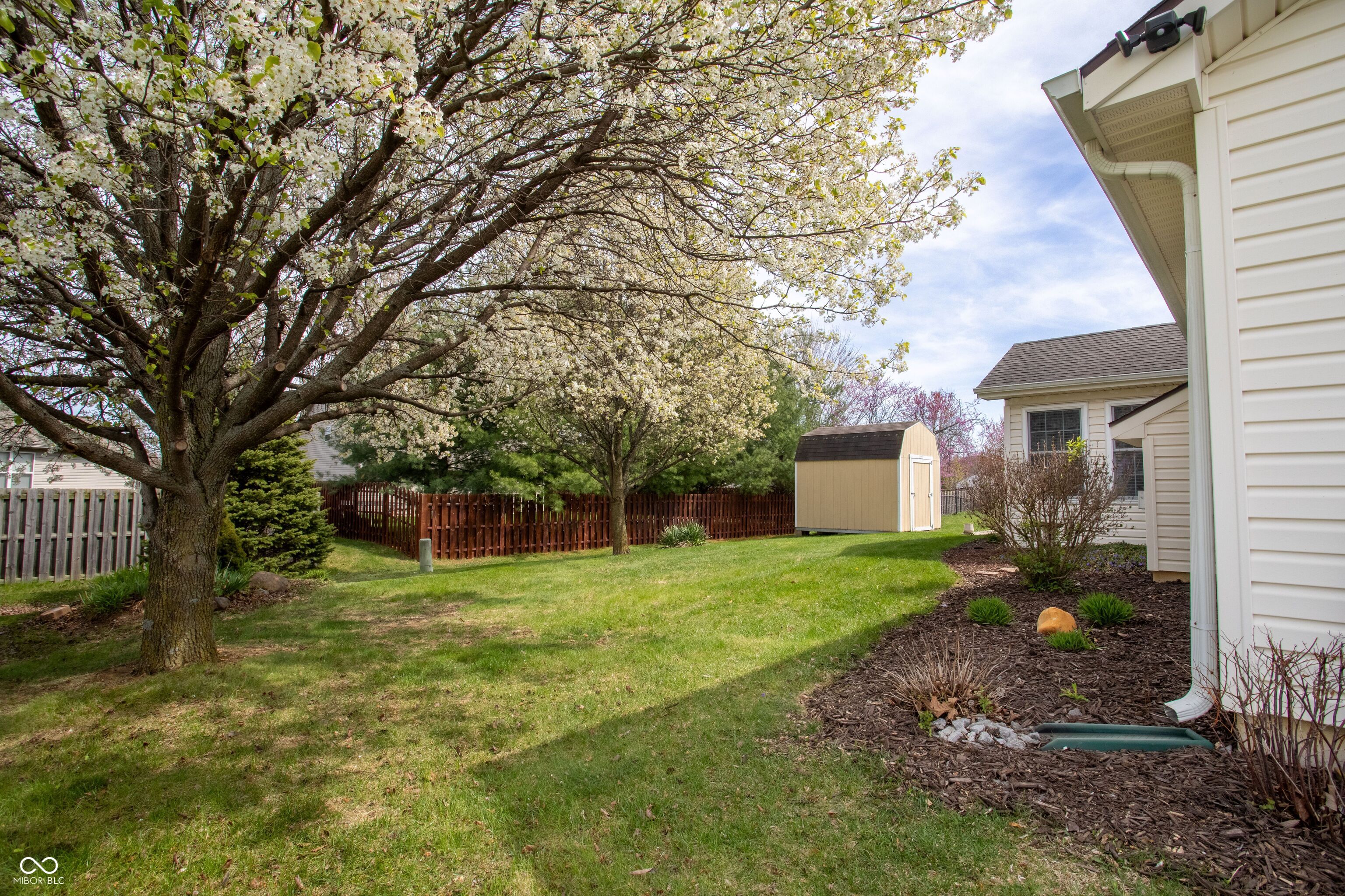 120 Kingfisher Court
