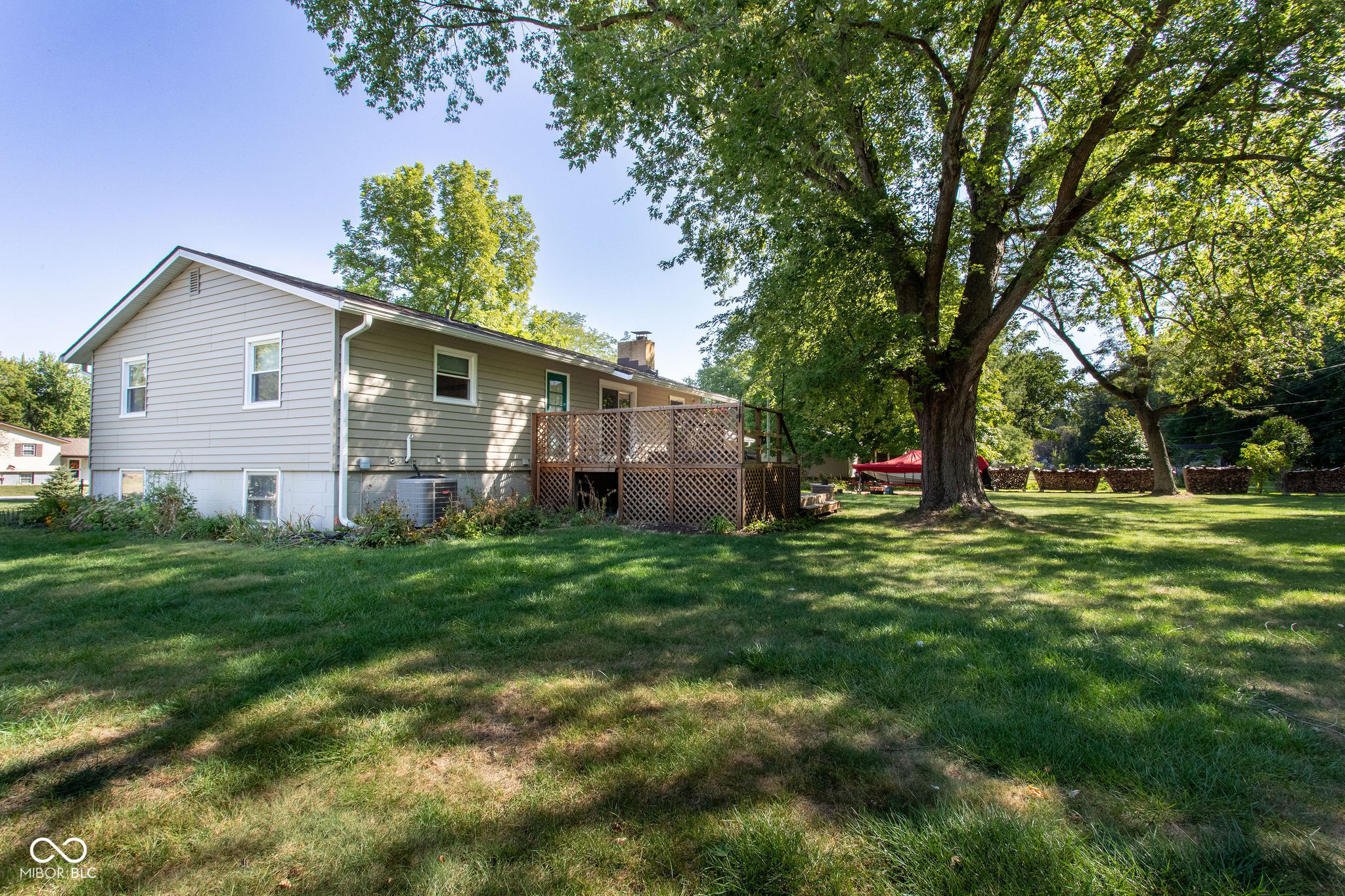 6705 Jeffry Lane