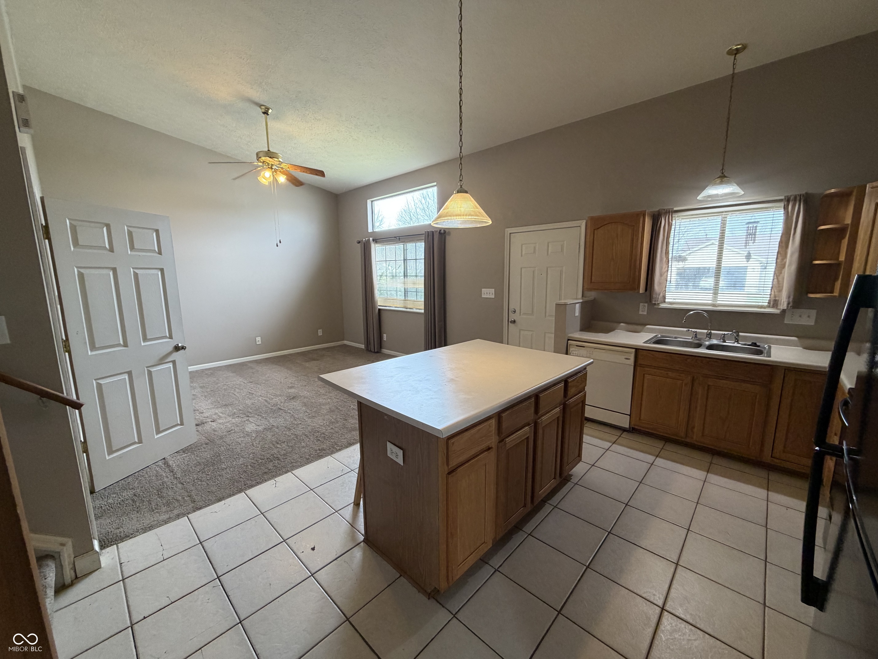 2335 Bainbridge Court
