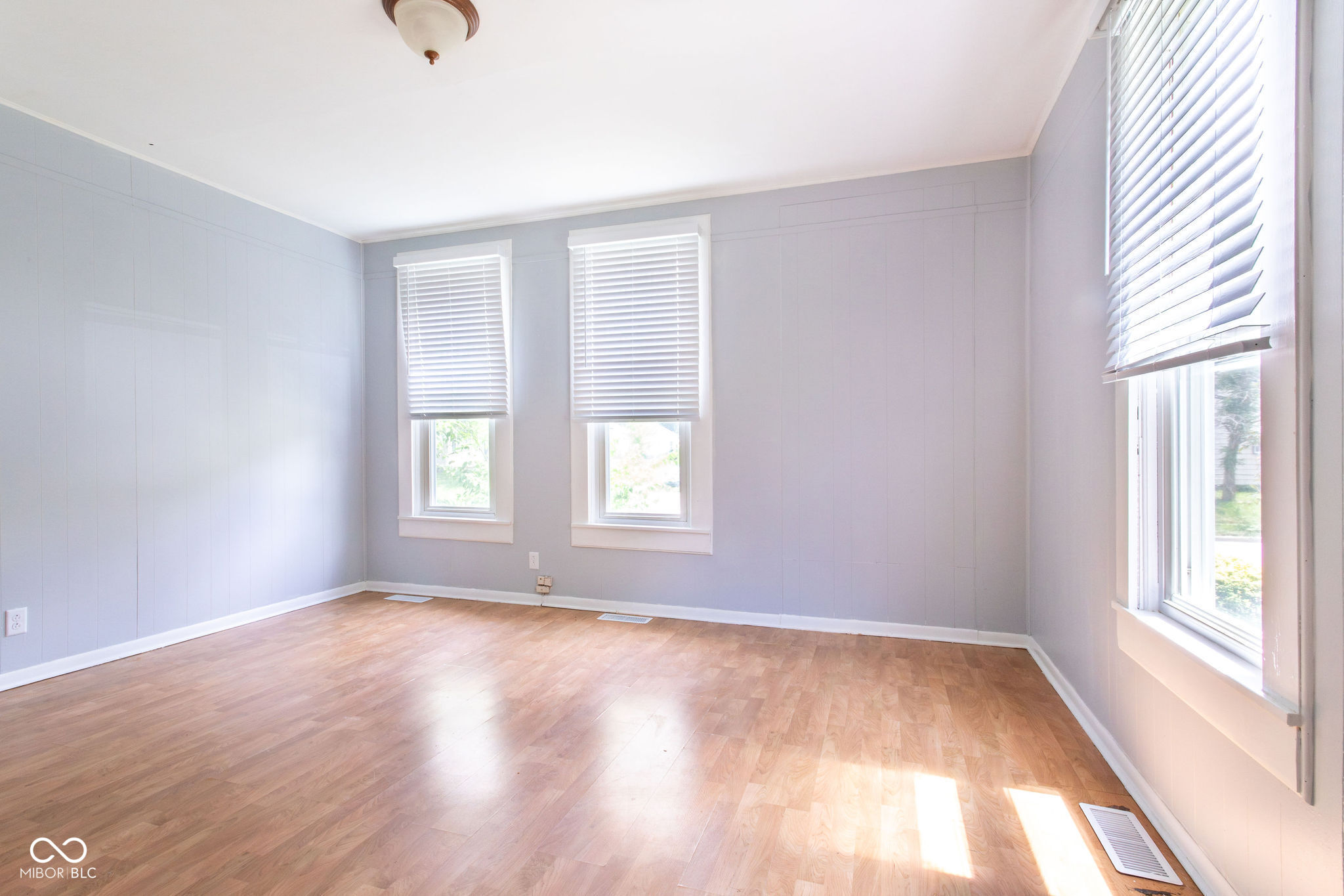 1518 S 4th Street