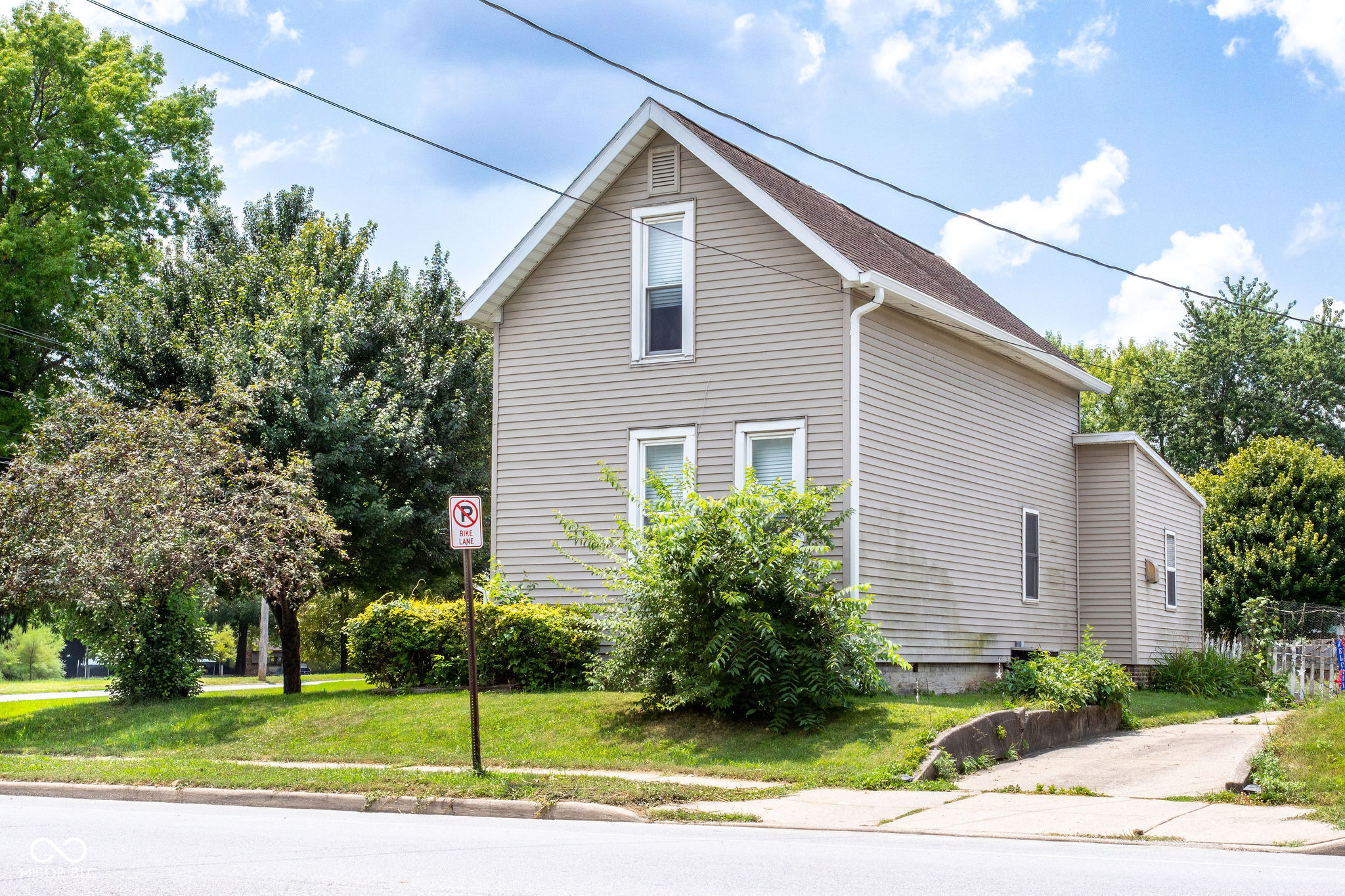 1518 S 4th Street