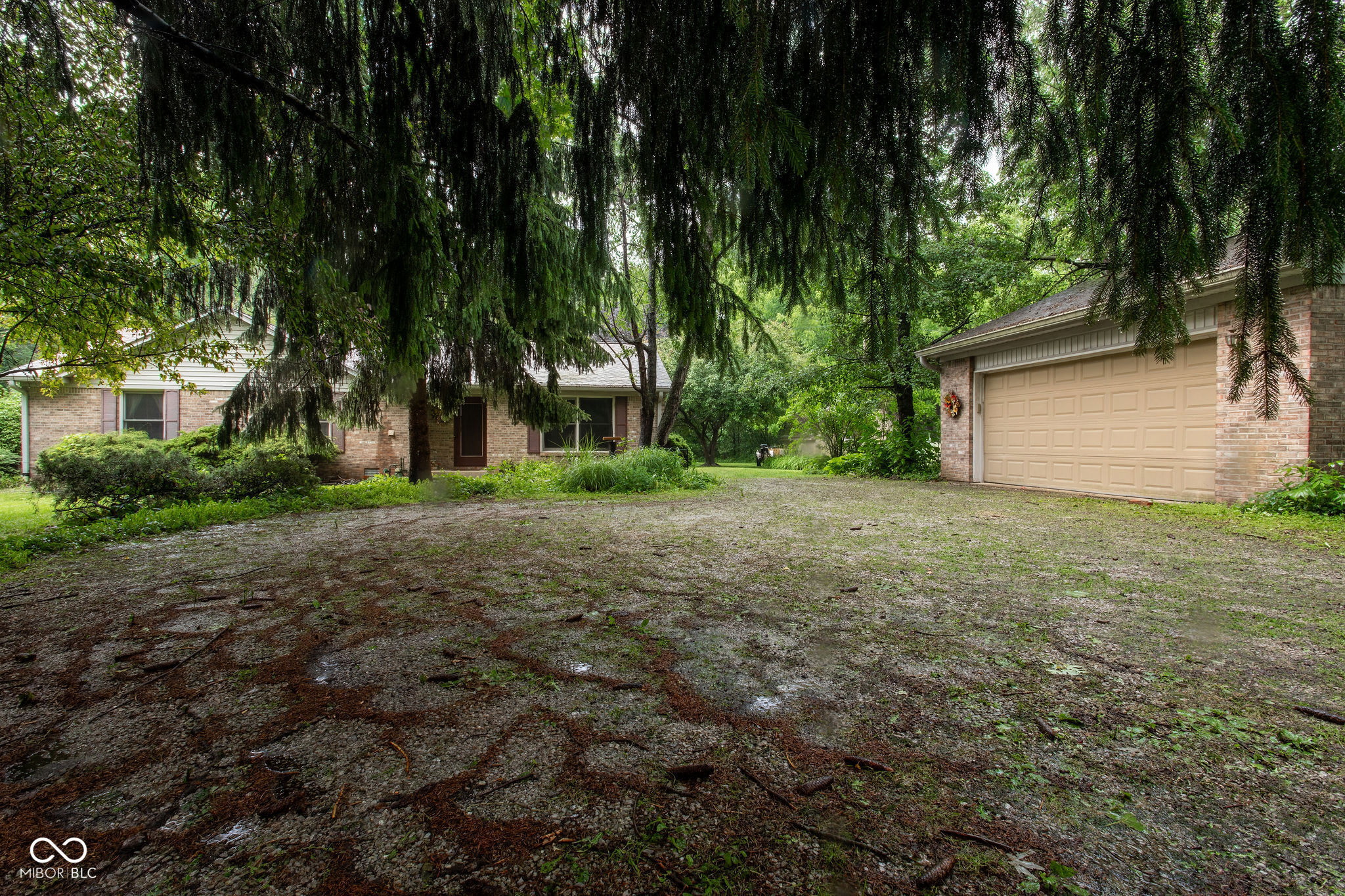 8825 Stockwell Road