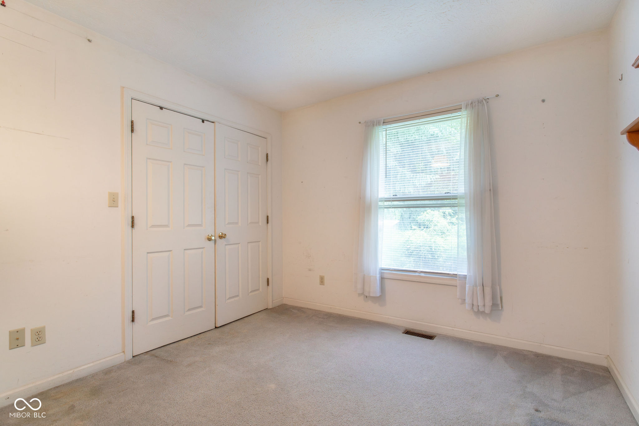 8825 Stockwell Road