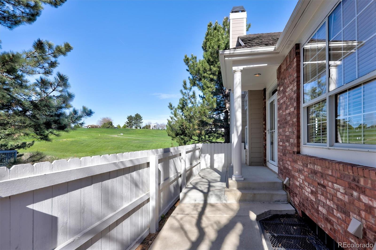 9827 Greensview Circle