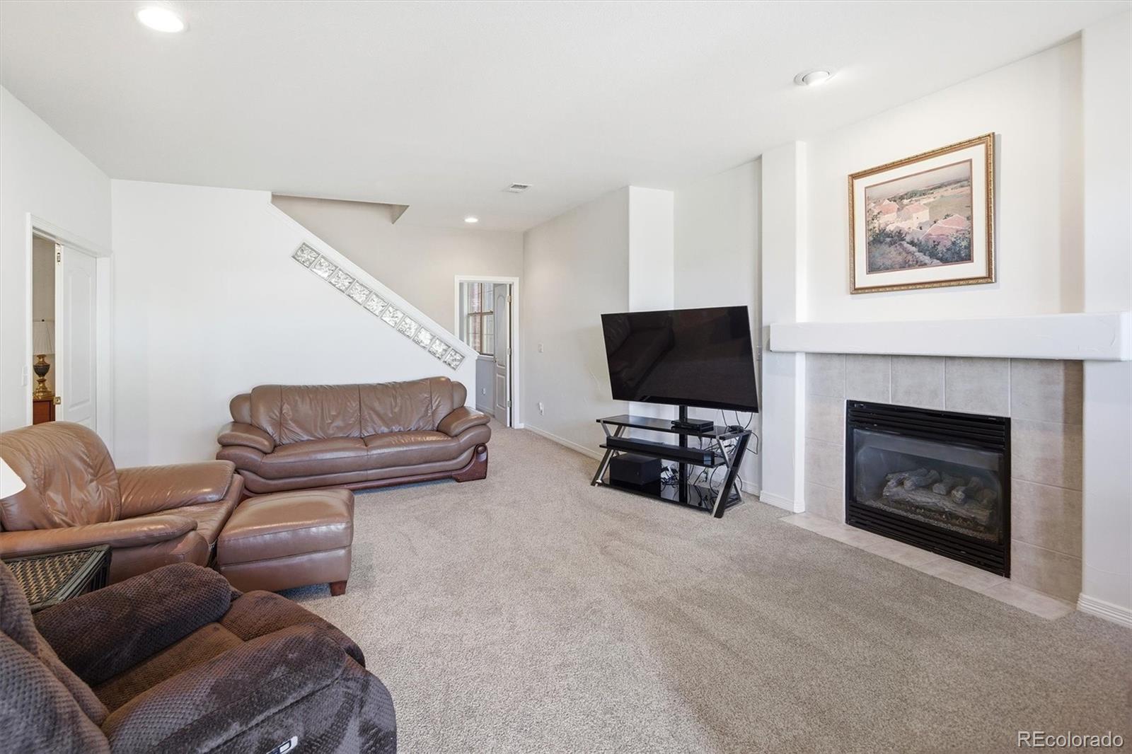 9827 Greensview Circle