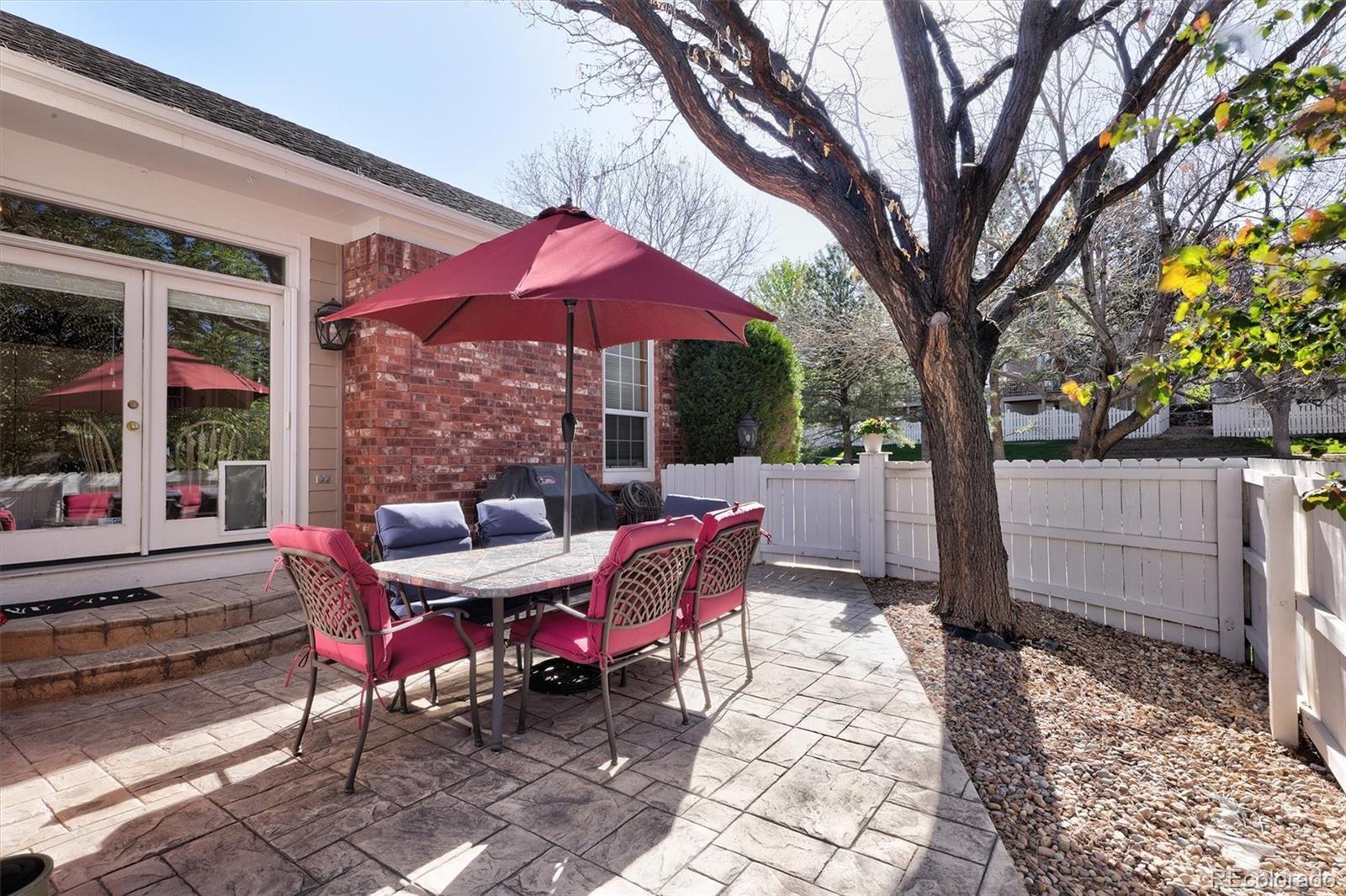 9827 Greensview Circle
