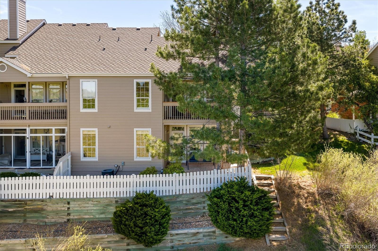 9827 Greensview Circle