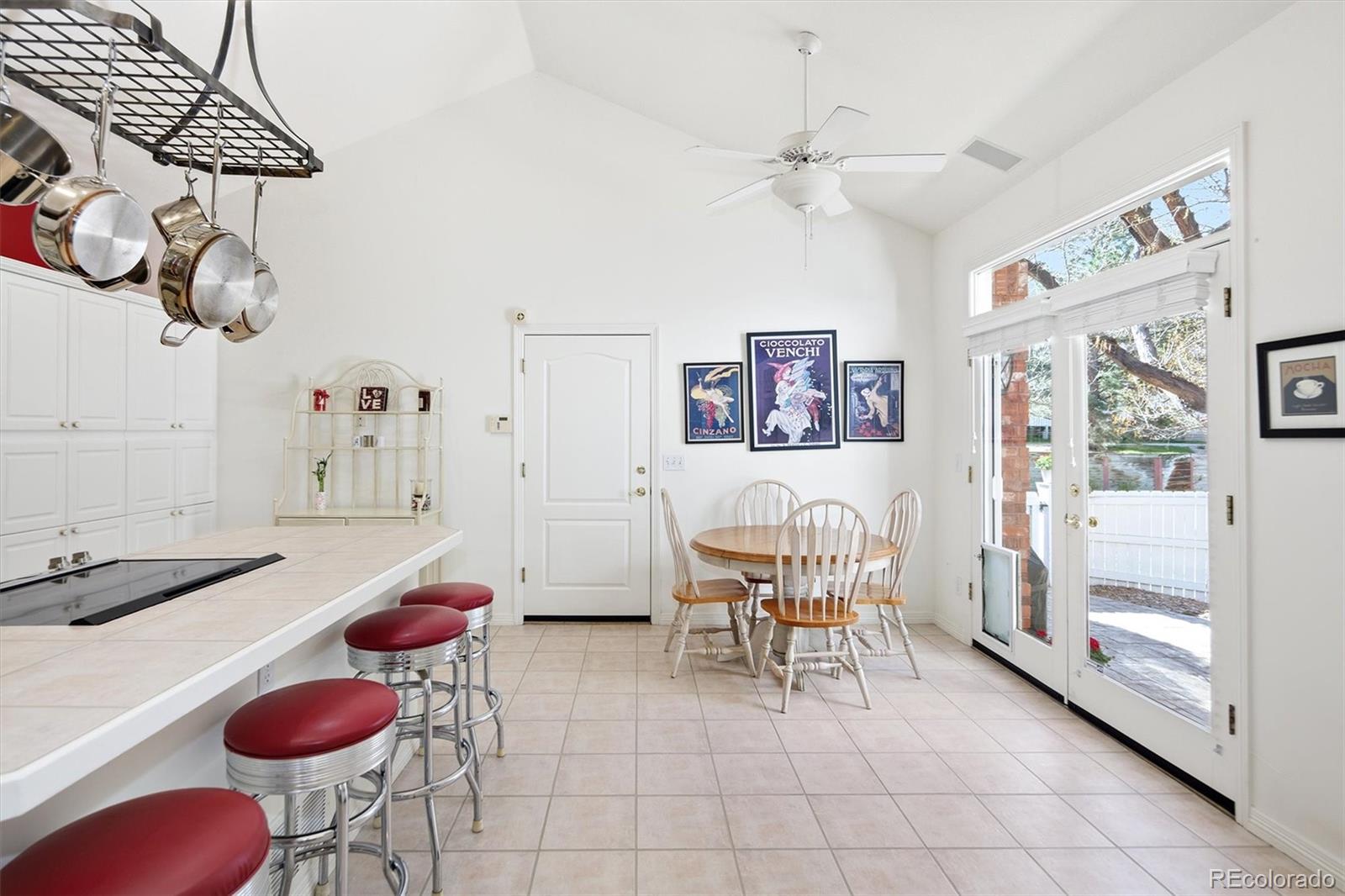 9827 Greensview Circle
