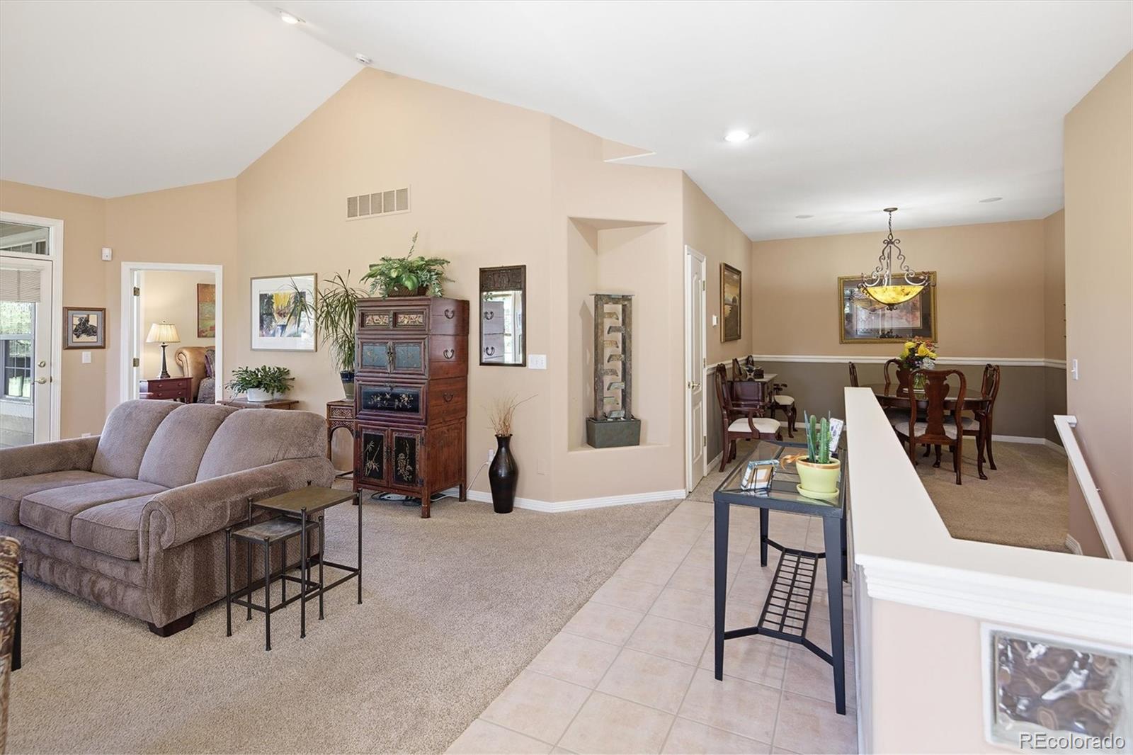 9827 Greensview Circle