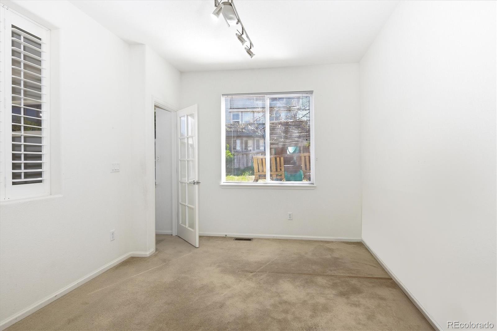 10508 Wagon Box Circle