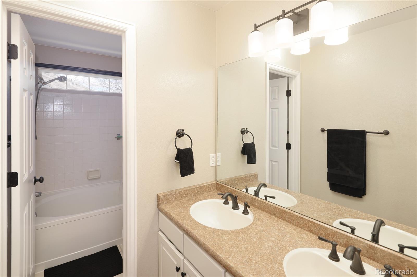 342 W Jamison Place Unit: 60