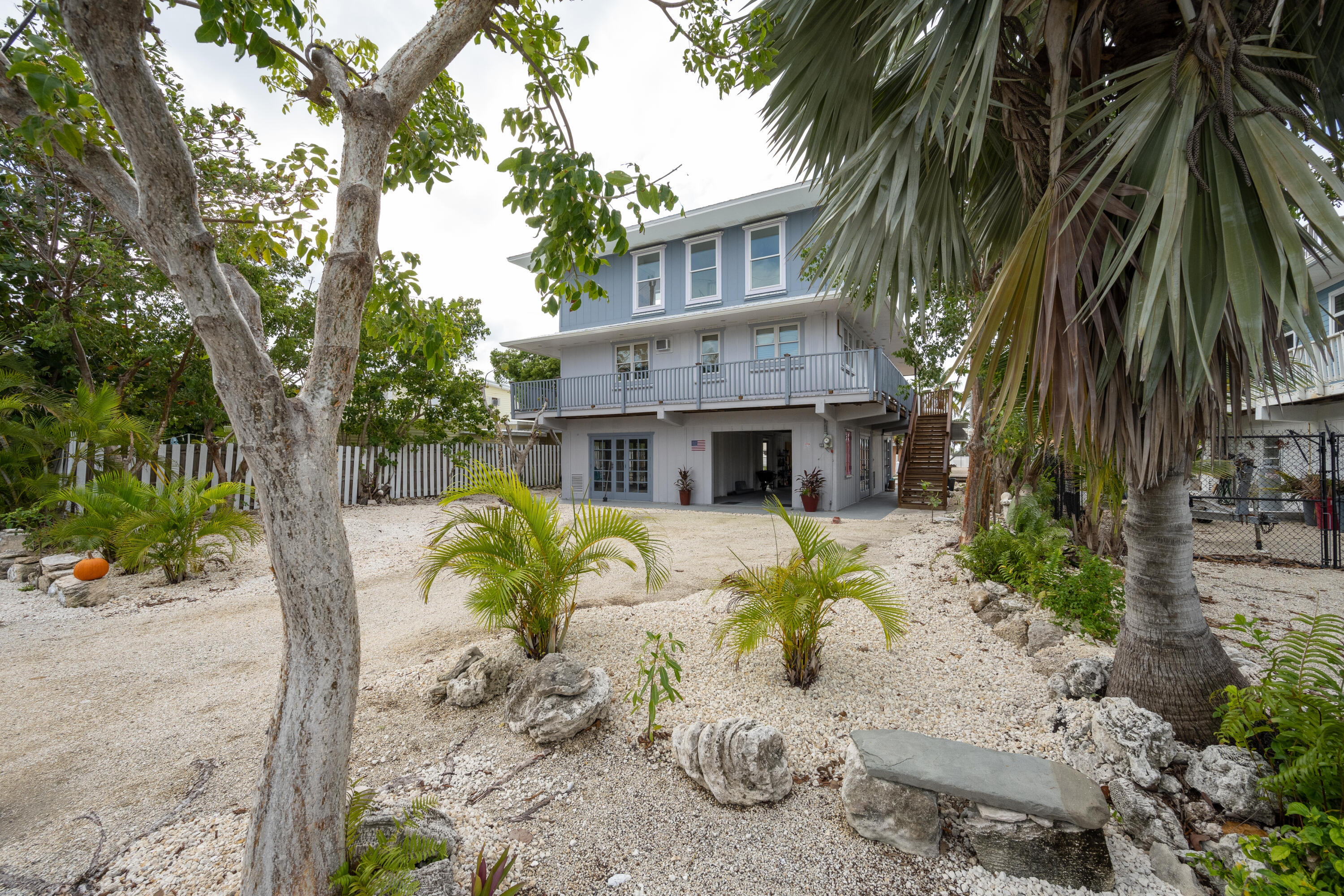 27468 Haiti Lane