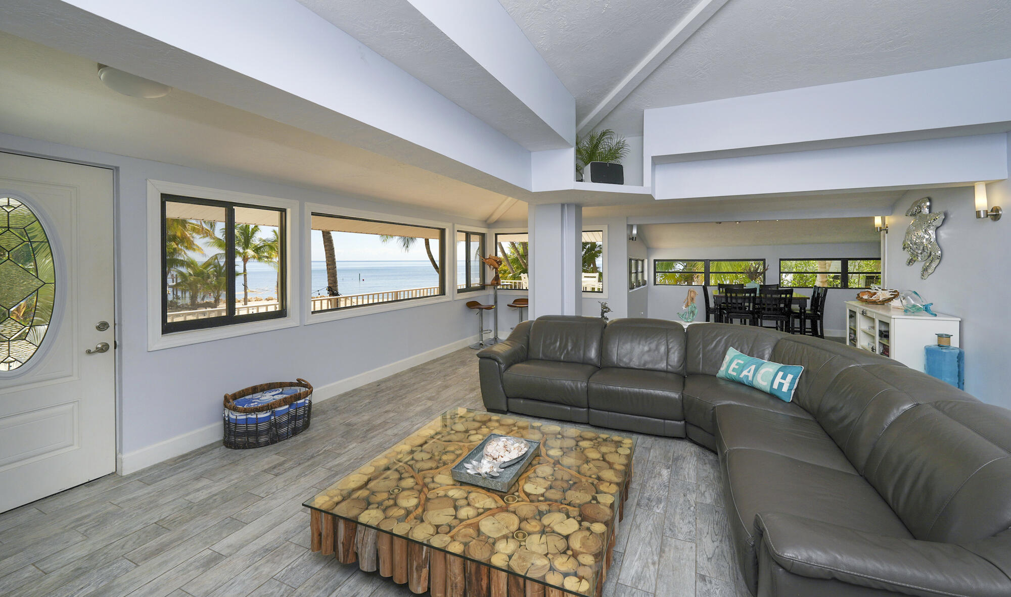 75831 Overseas Highway