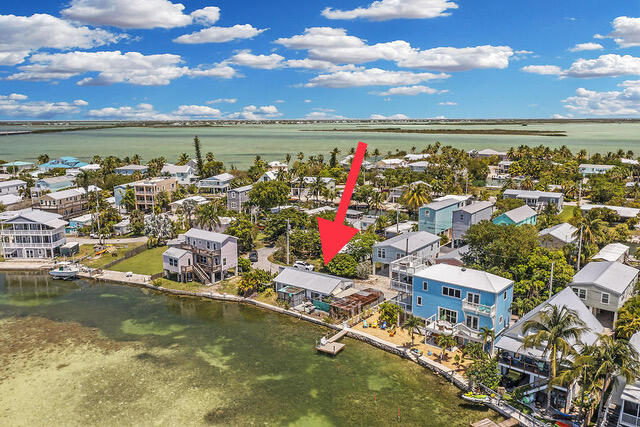 4 Shore Drive