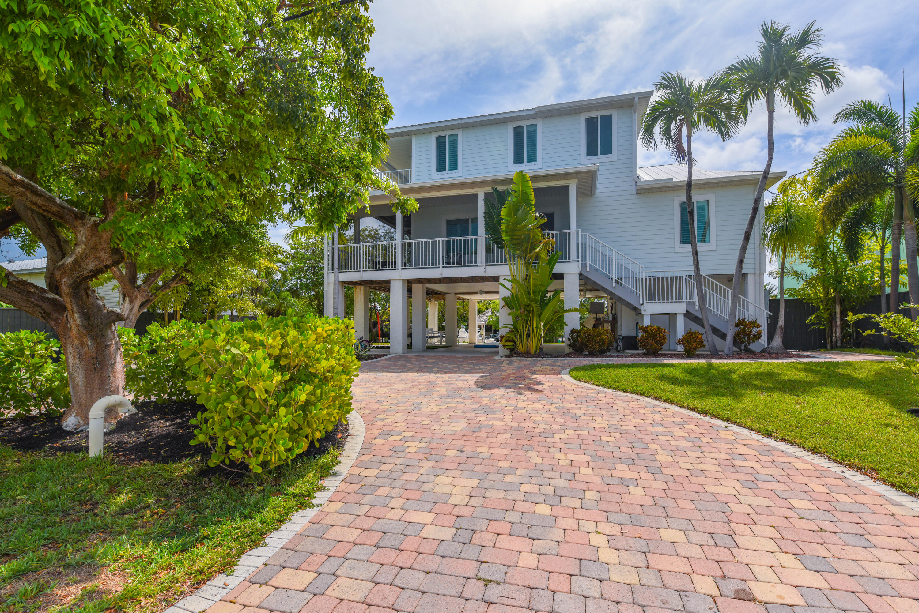 46 Blue Water Drive
