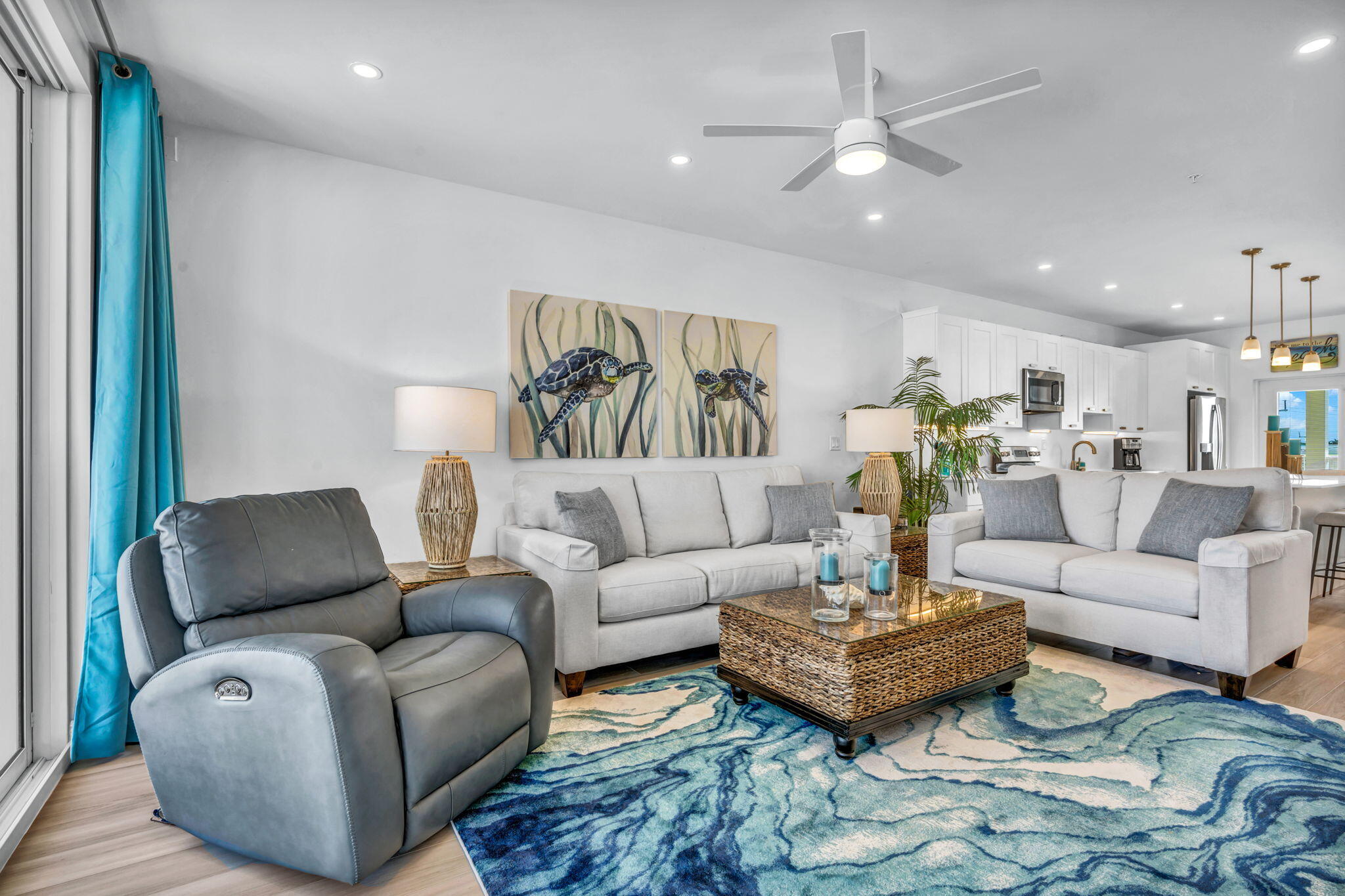 501 E Ocean Drive Unit: 22
