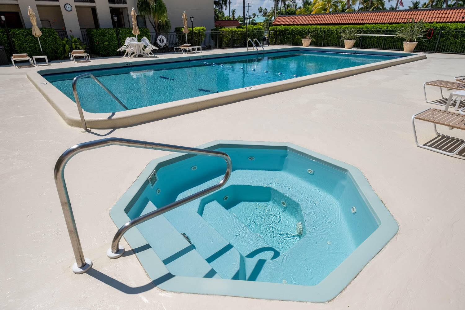 1001 W Ocean Unit: 1-201