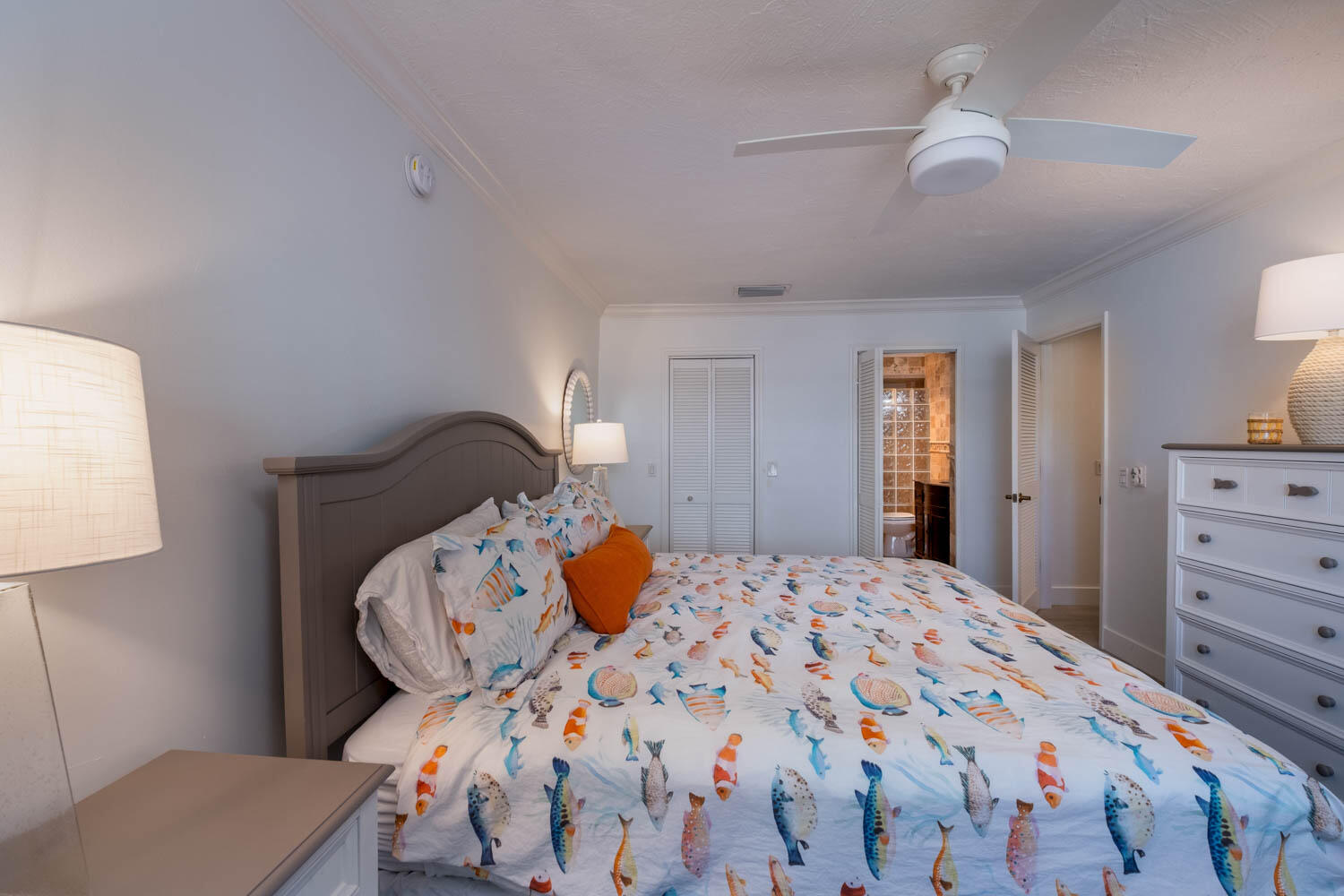 1001 W Ocean Unit: 1-201