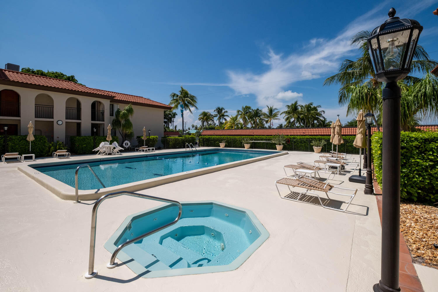 1001 W Ocean Unit: 1-201